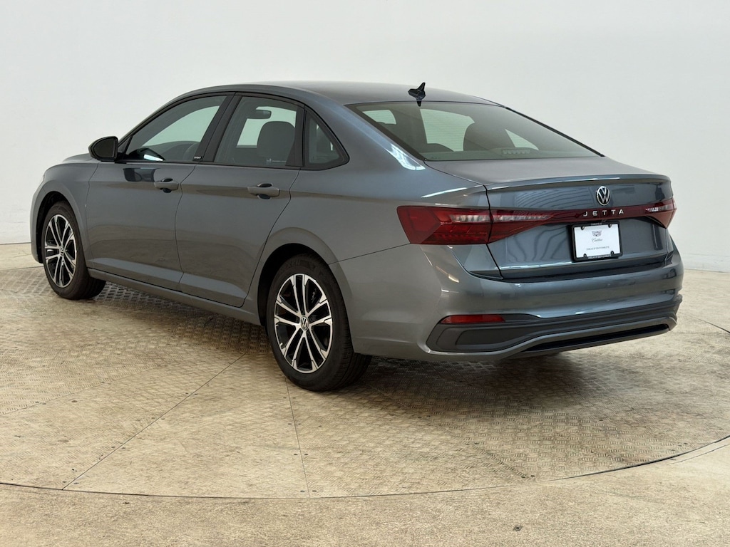 Used 2025 Volkswagen Jetta Sport