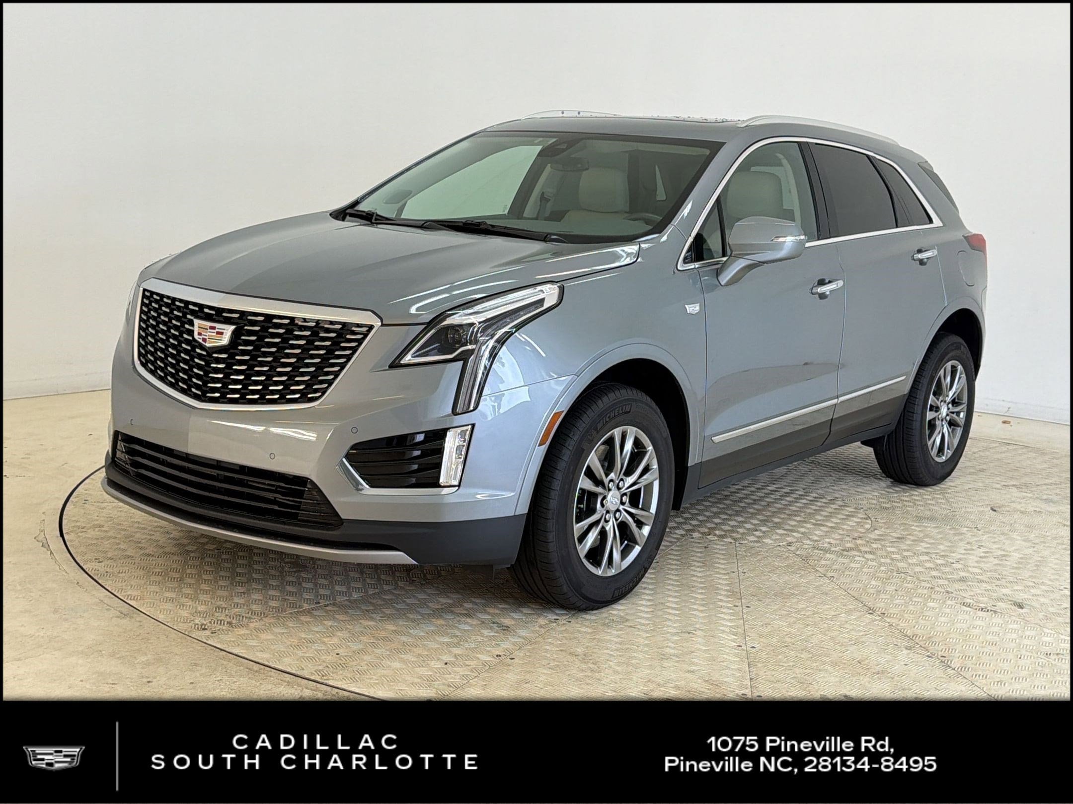 2023 Cadillac XT5 FWD Premium Luxury's photo