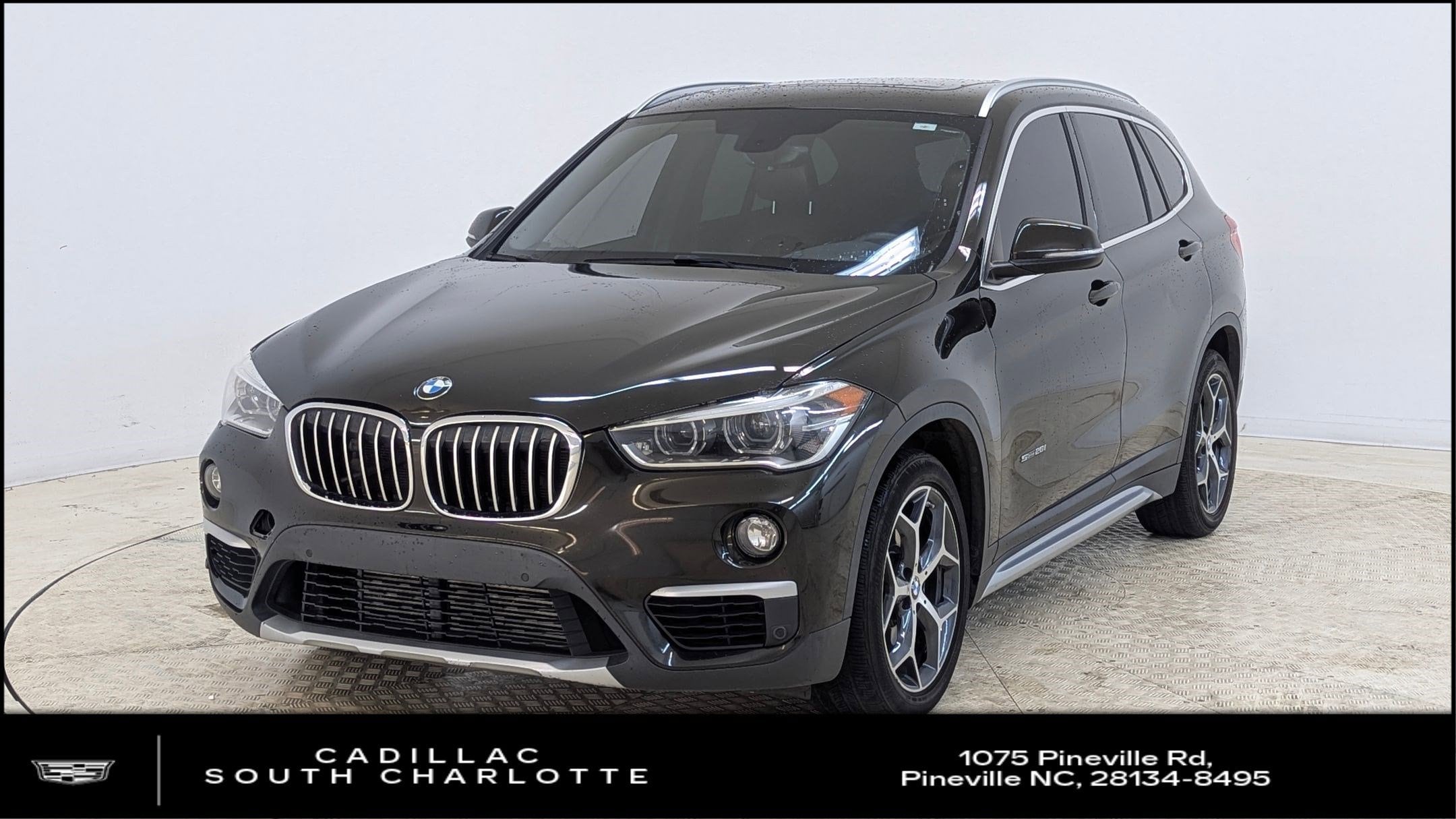 2017 BMW X1 28i's photo