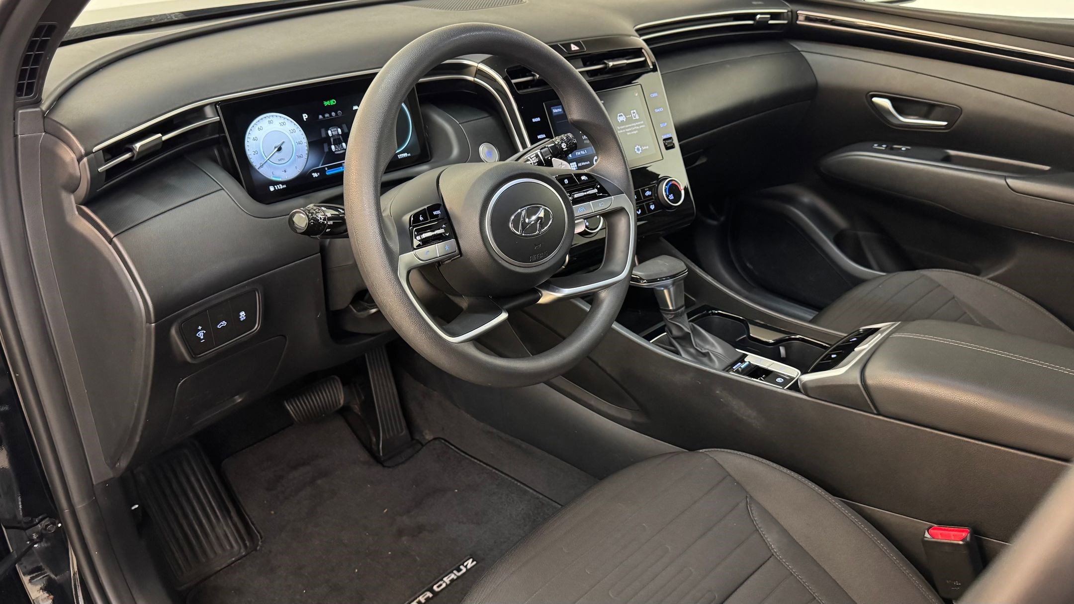 2023 Hyundai Santa Cruz Night photo 3