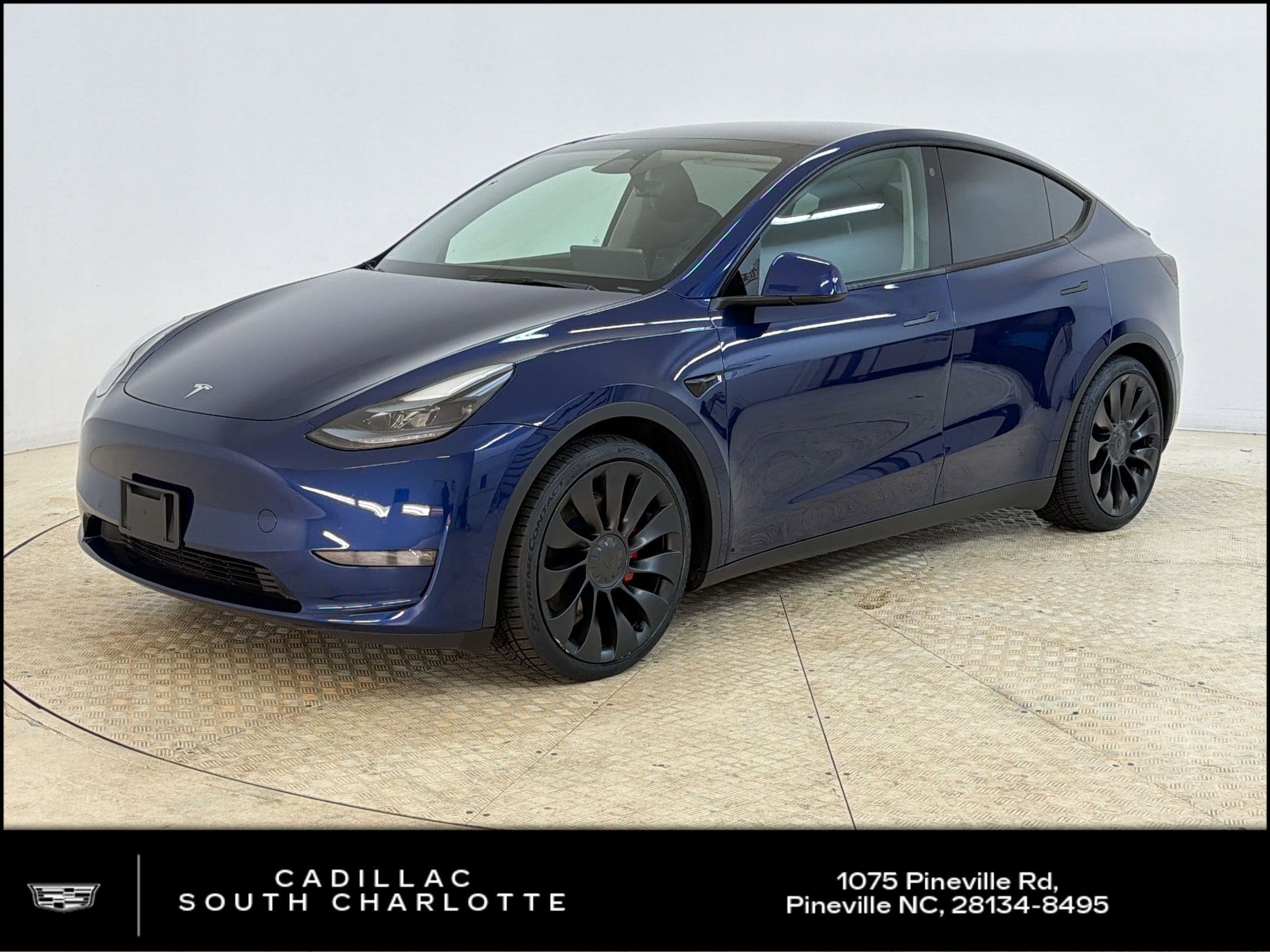 2022 Tesla Model Y Performance Dual Motor All-Wheel Drive's photo