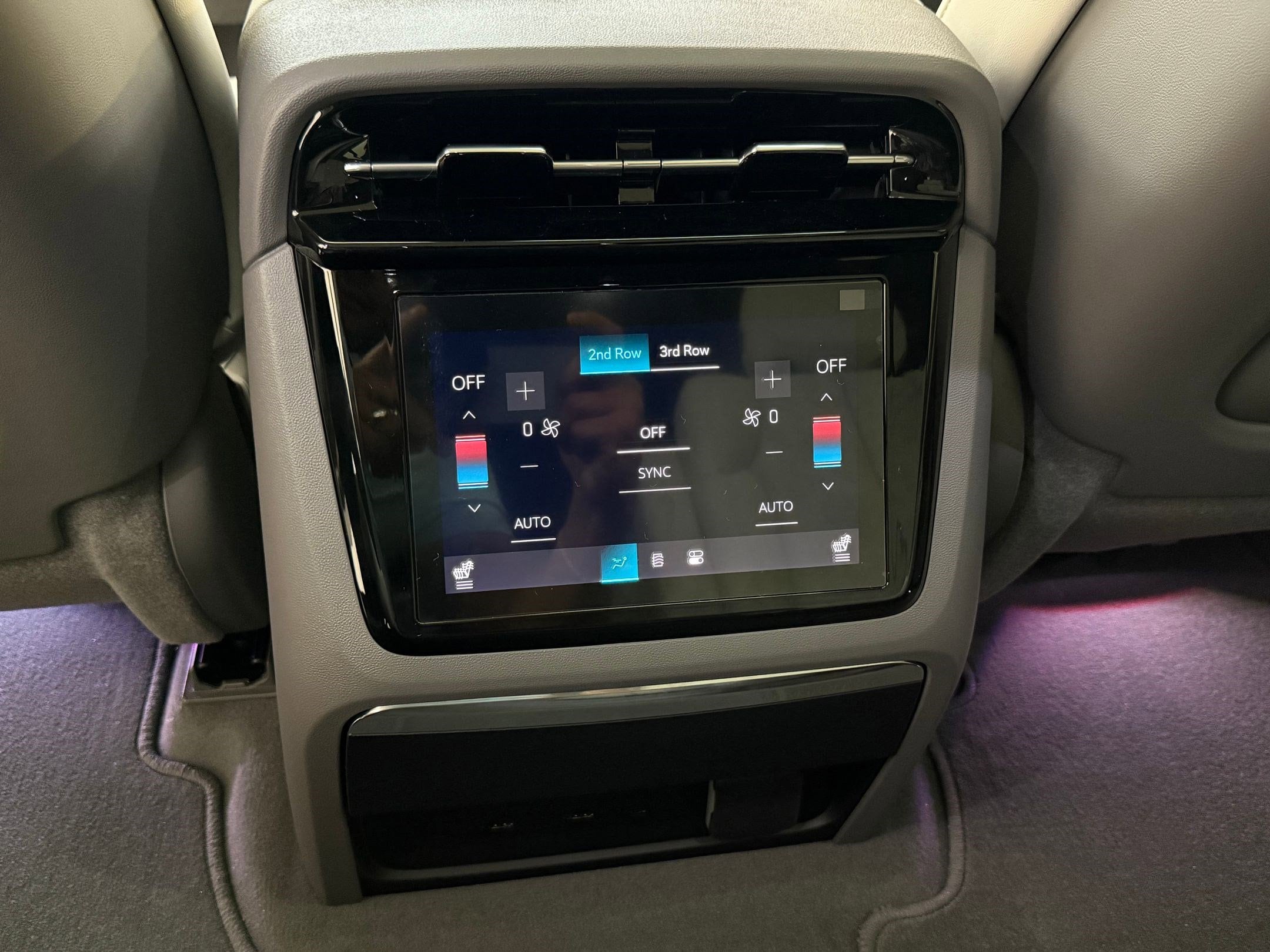 2026 Cadillac Escalade IQL Luxury - Photo 29