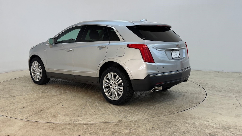 Used 2017 CADILLAC XT5 Premium Luxury AWD SUV