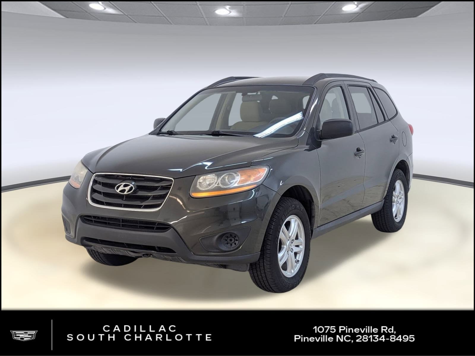 2010 Hyundai Santa Fe GLS's photo