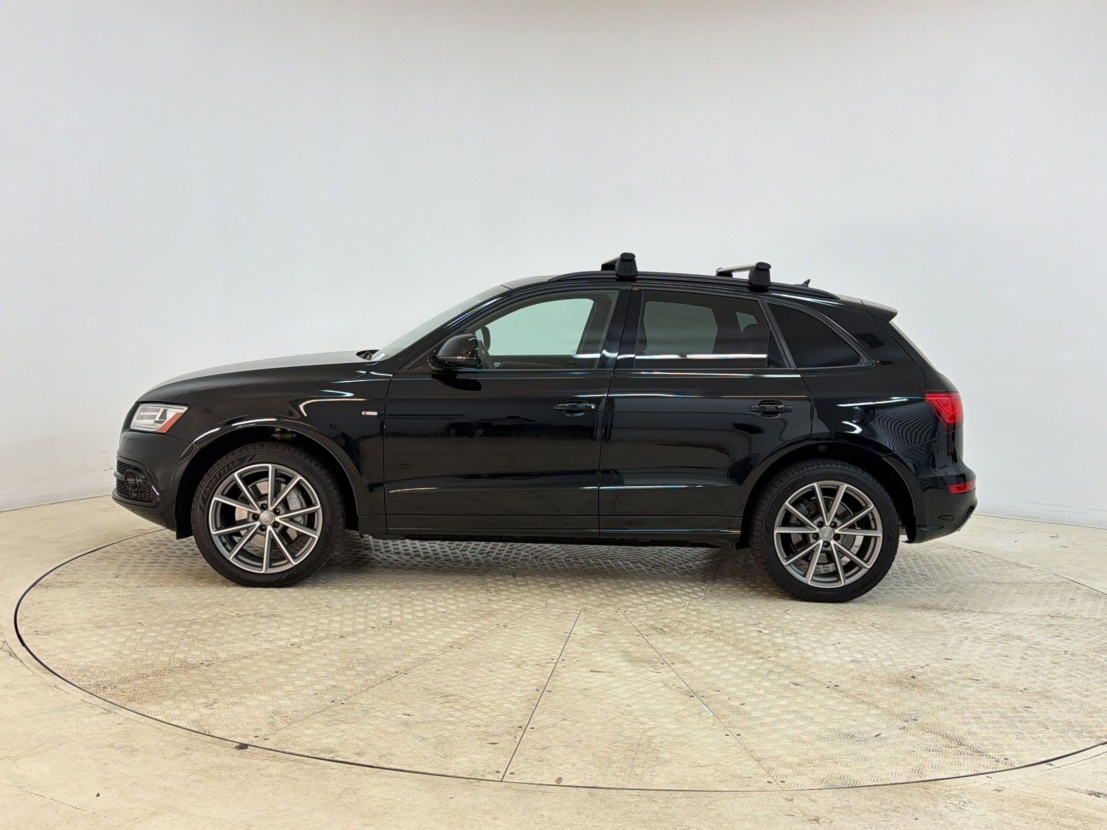 Used 2016 Audi Q5 Premium Plus with VIN WA1D7AFP4GA131177 for sale in Pineville, NC