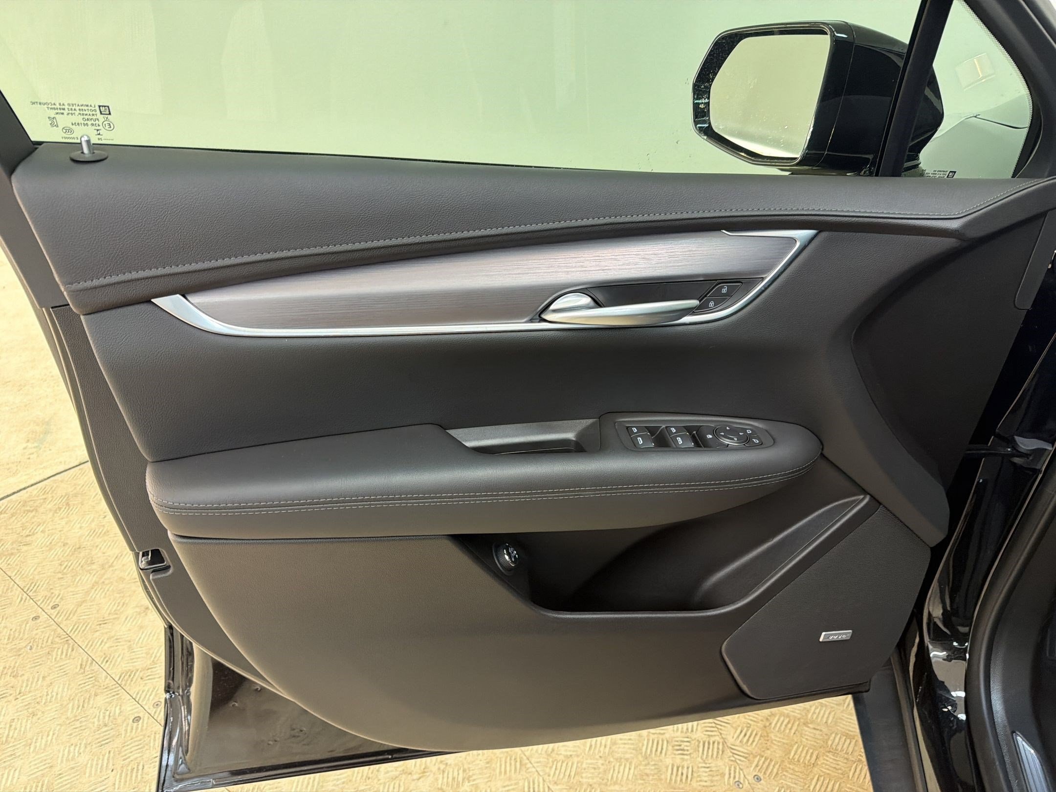 2026 Cadillac XT5 Luxury - Photo 14