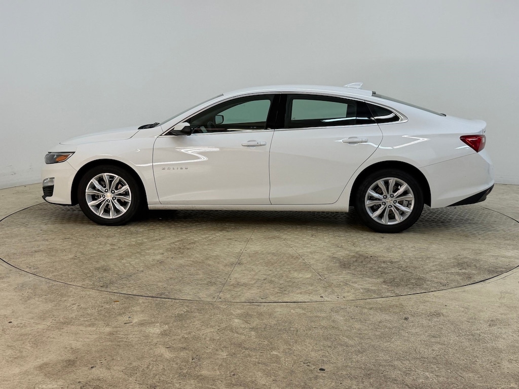 Used 2025 Chevrolet Malibu 1LT Car