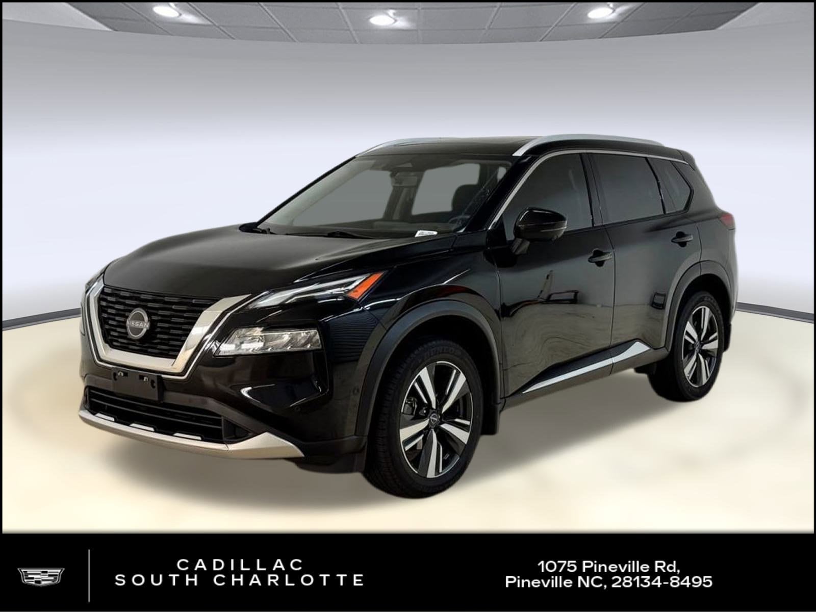 2023 Nissan Rogue Platinum's photo