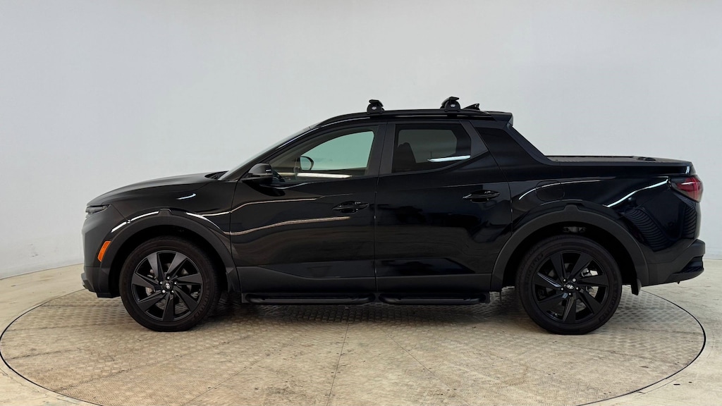 Used 2023 Hyundai Santa Cruz Night