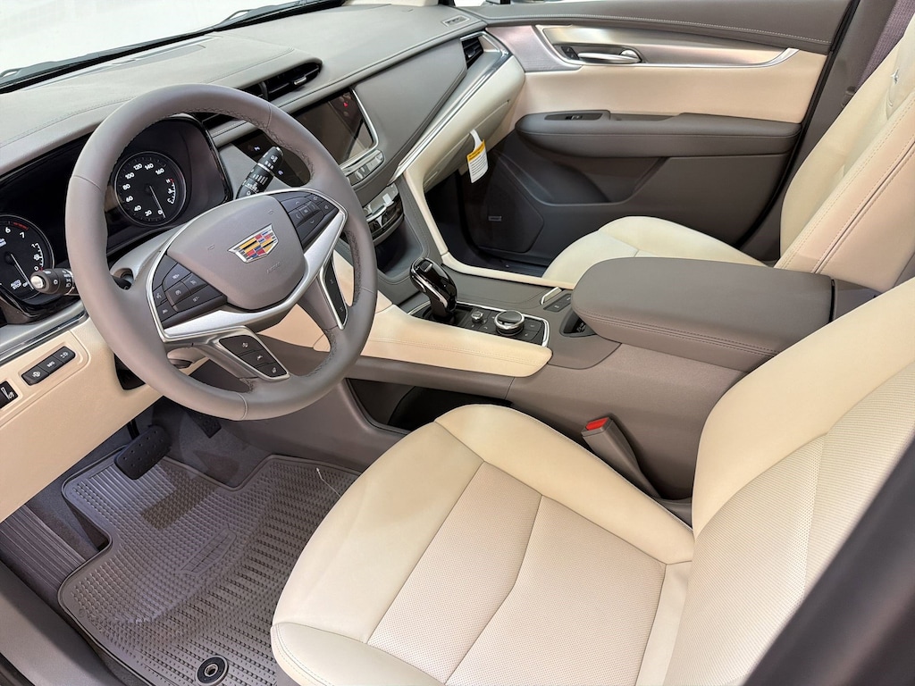 New 2026 CADILLAC XT5 Premium Luxury SUV