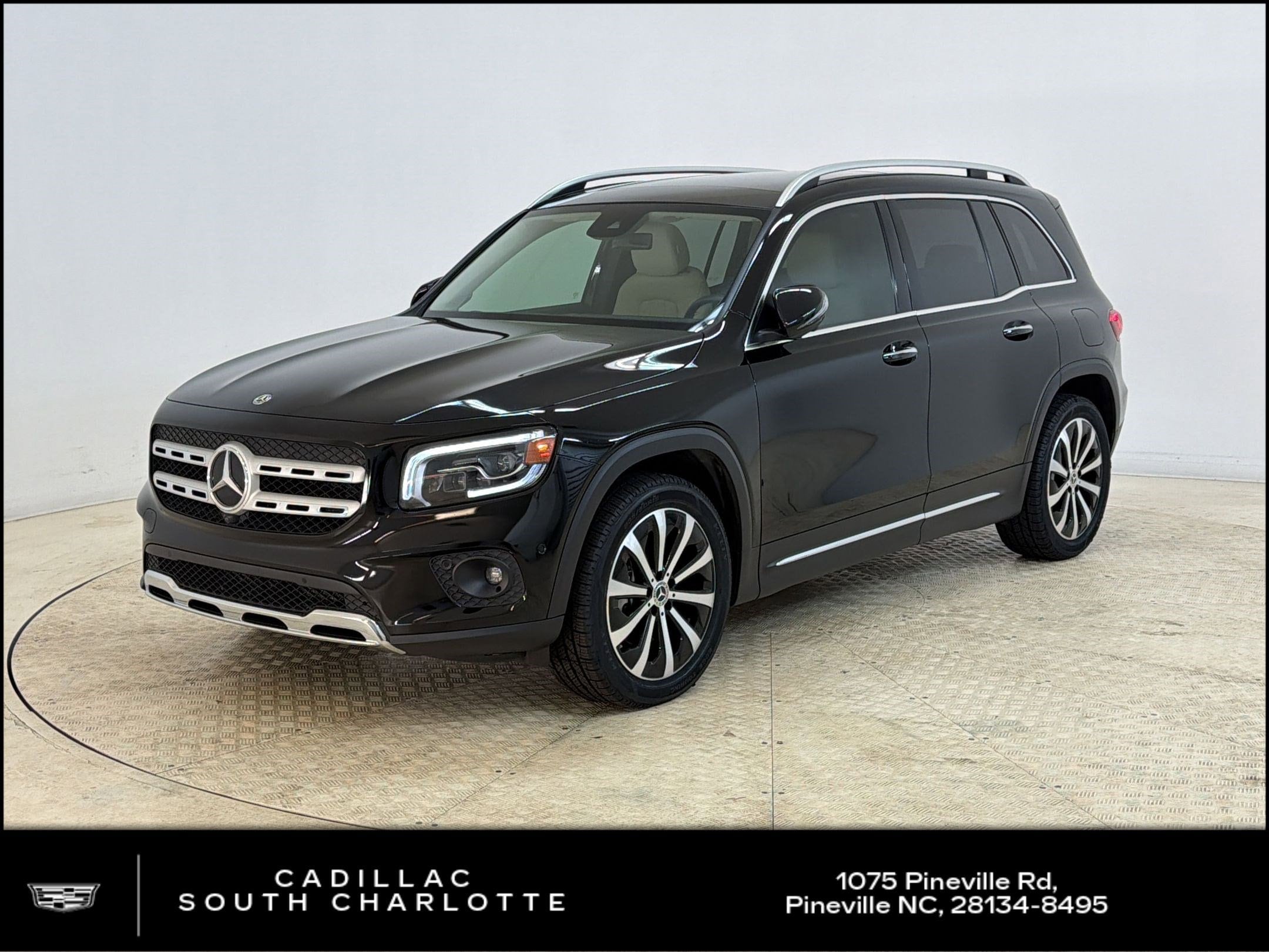 2021 Mercedes-Benz GLB GLB250's photo