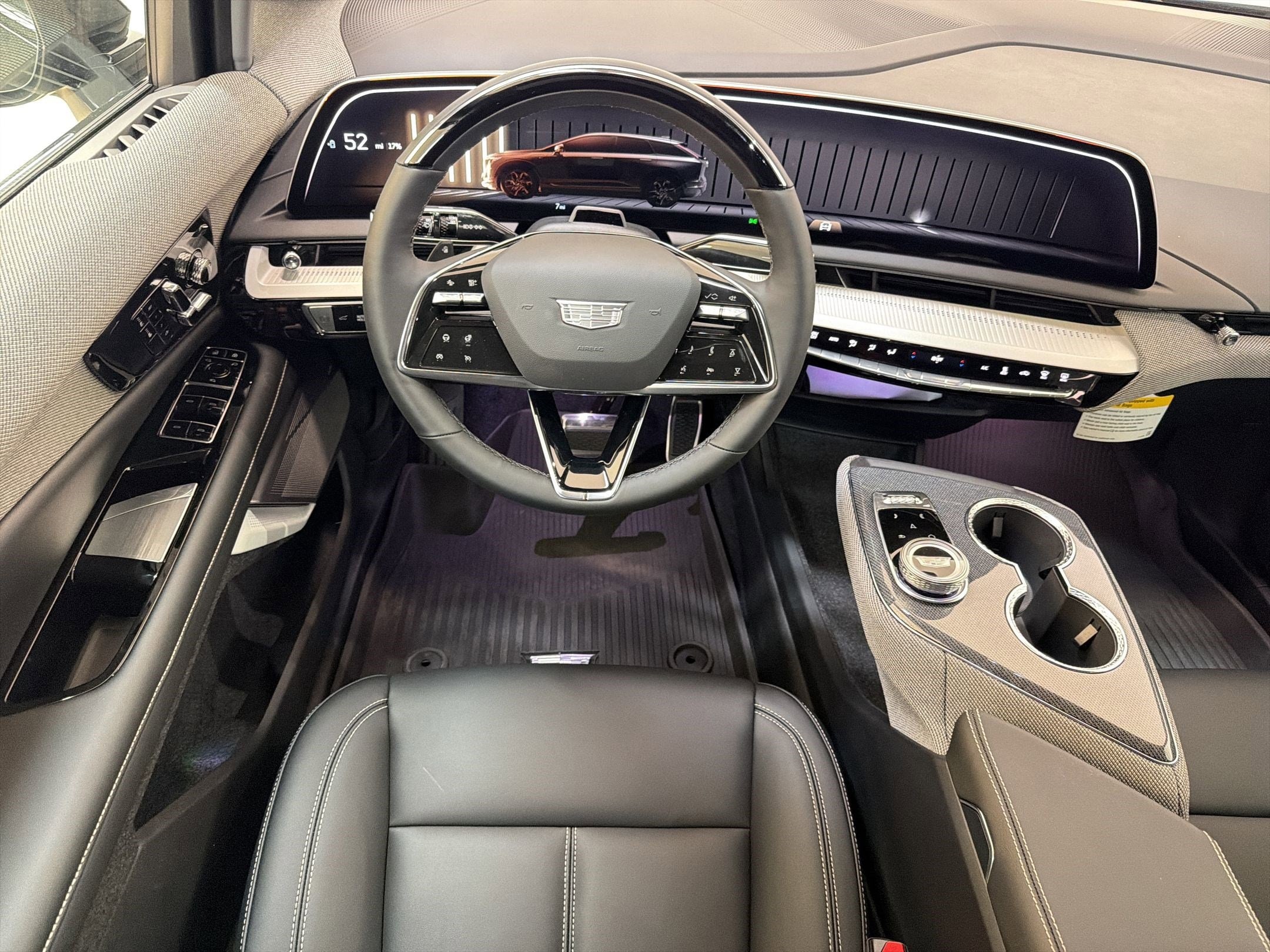 2026 Cadillac OPTIQ Sport - Photo 24