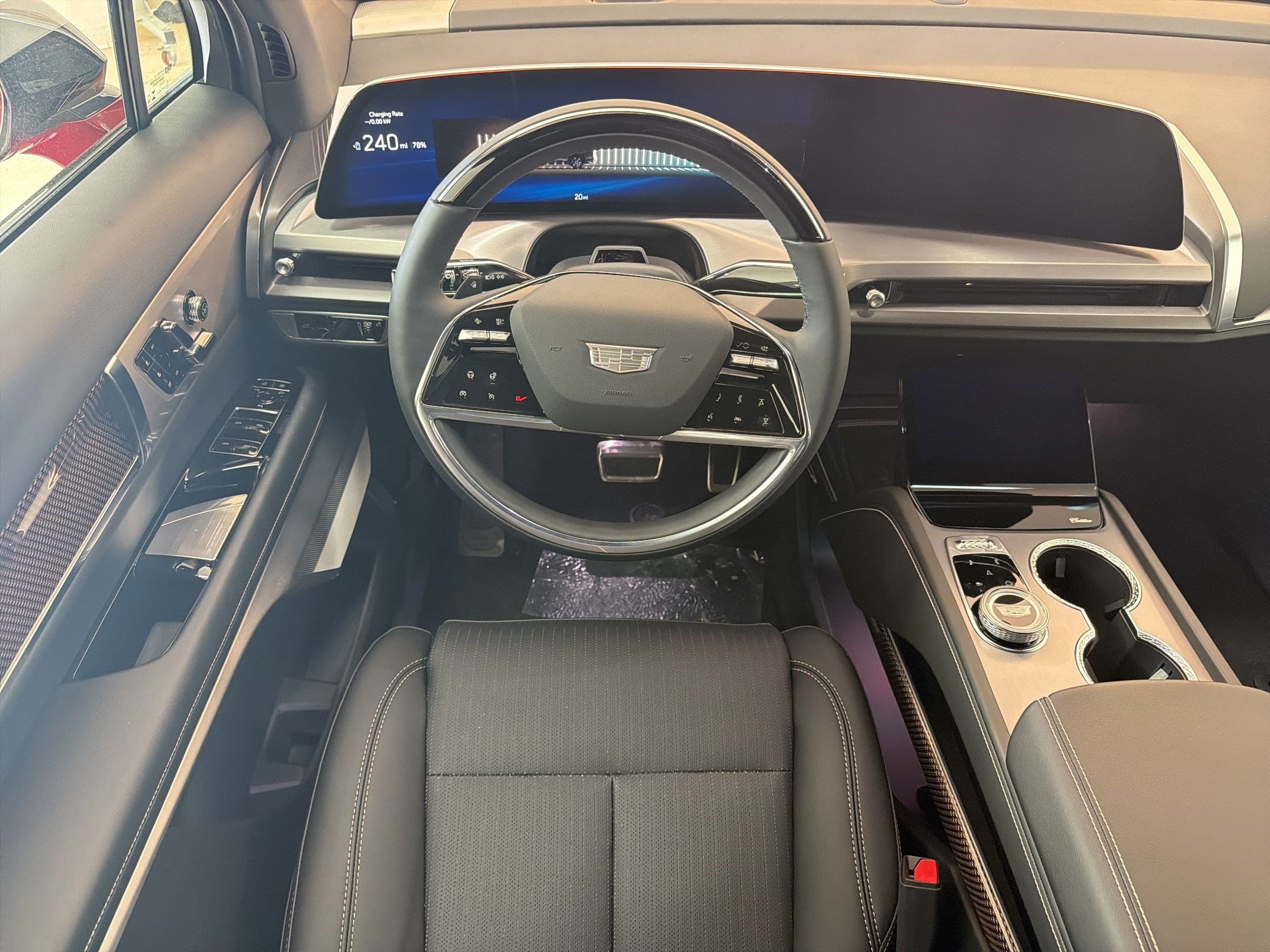 2026 Cadillac VISTIQ Luxury - Photo 4