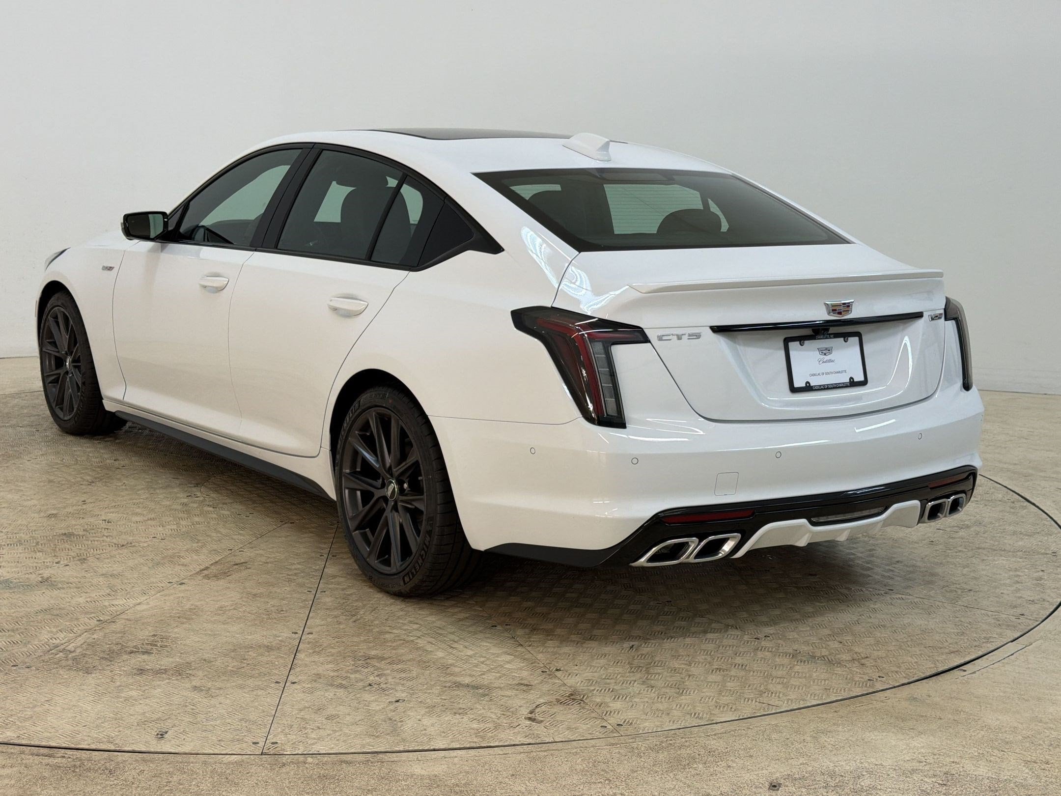 CT5-V V-Series Sedan