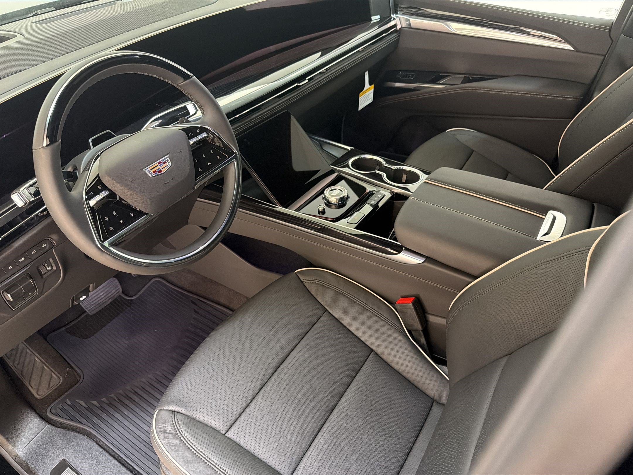 2026 Cadillac Escalade Sport - Photo 30