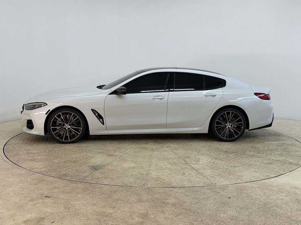 Used 2022 BMW 8 Series M850i