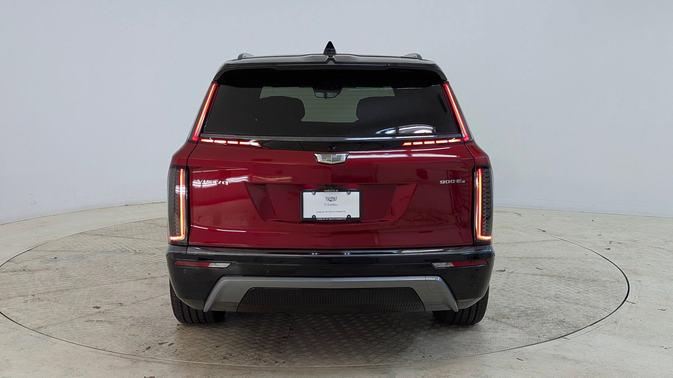 2026 Cadillac VISTIQ Sport - Photo 10