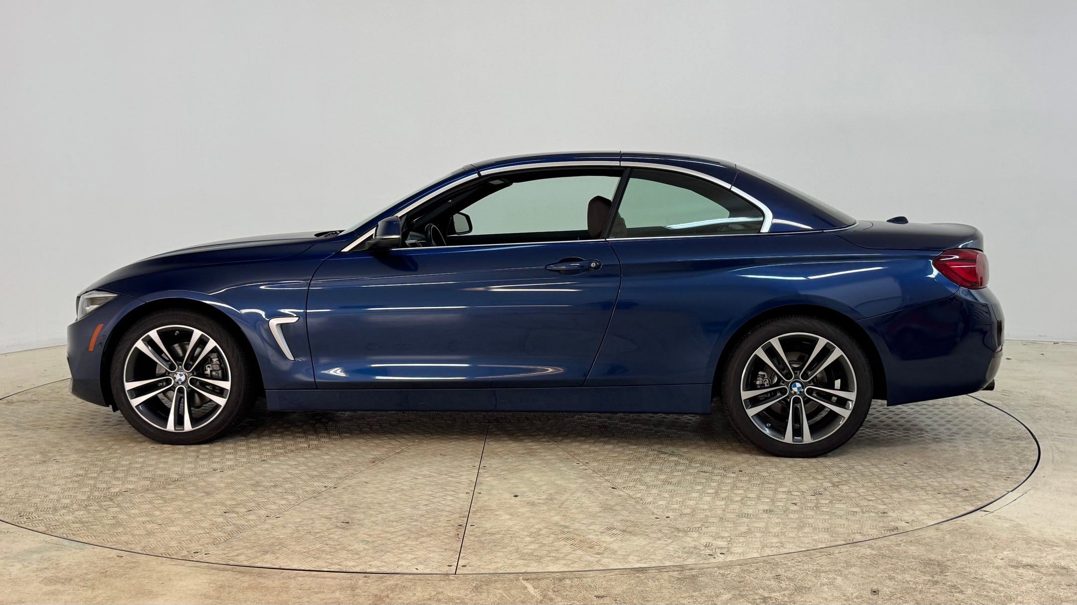 2020 Bmw 430i xDrive Convertible photo 2