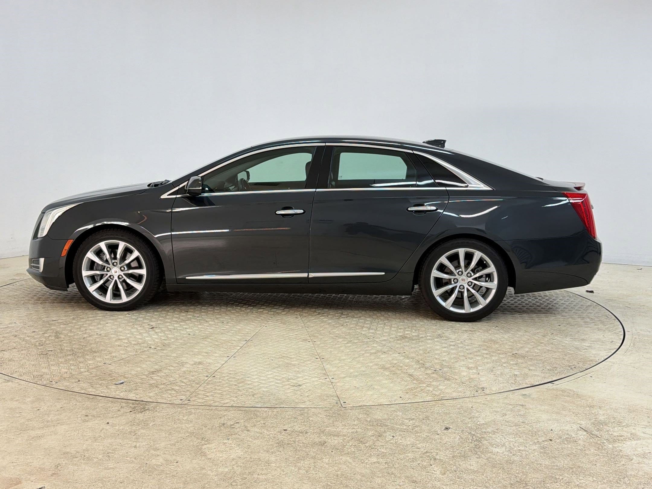 Used 2015 Cadillac XTS Luxury Collection with VIN 2G61N5S37F9241498 for sale in Pineville, NC