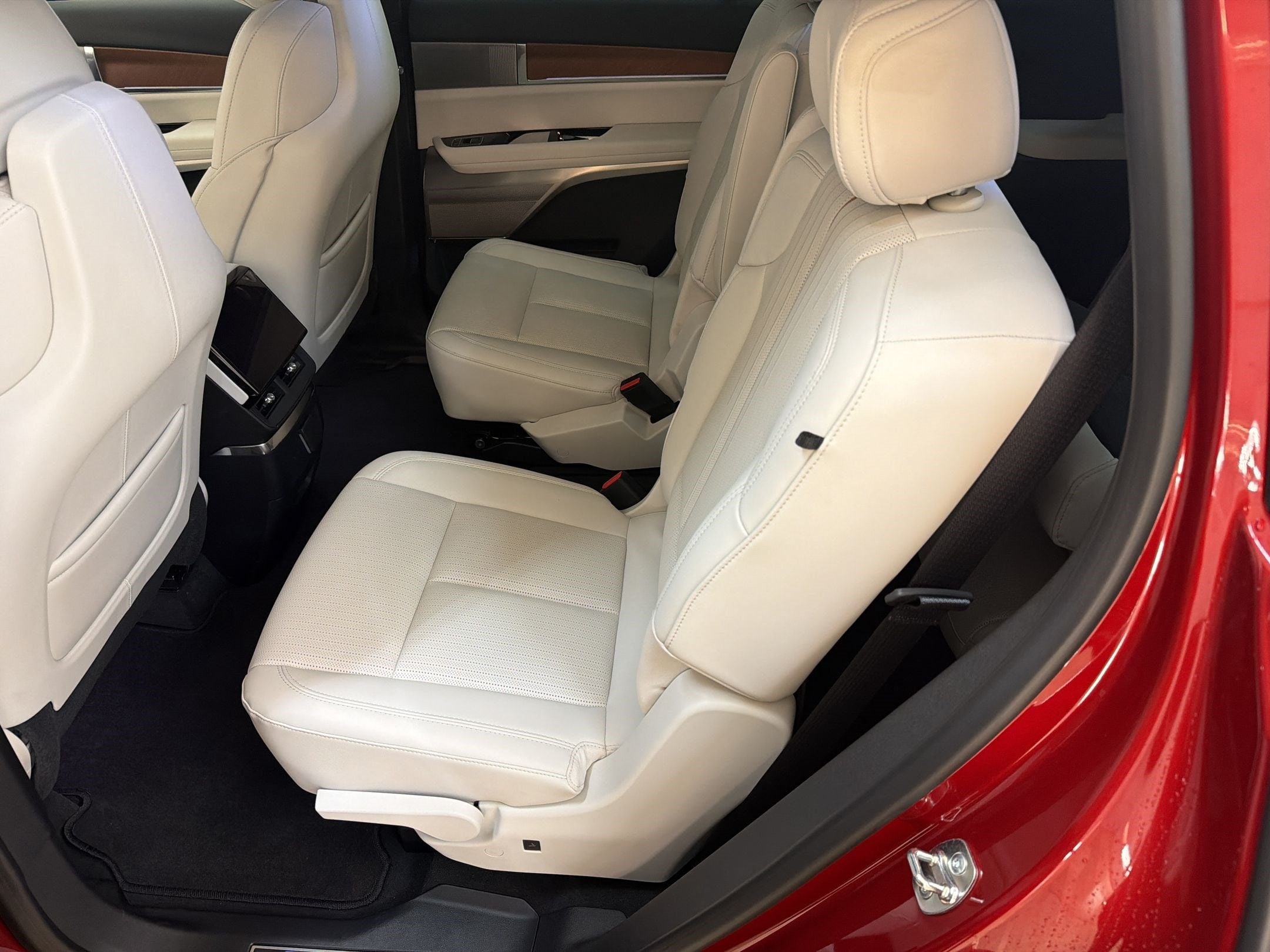 2026 Cadillac VISTIQ Luxury - Photo 14