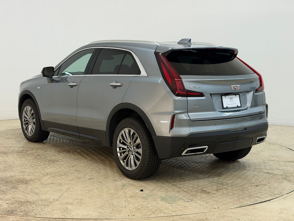 Used 2025 CADILLAC XT4 Premium Luxury SUV