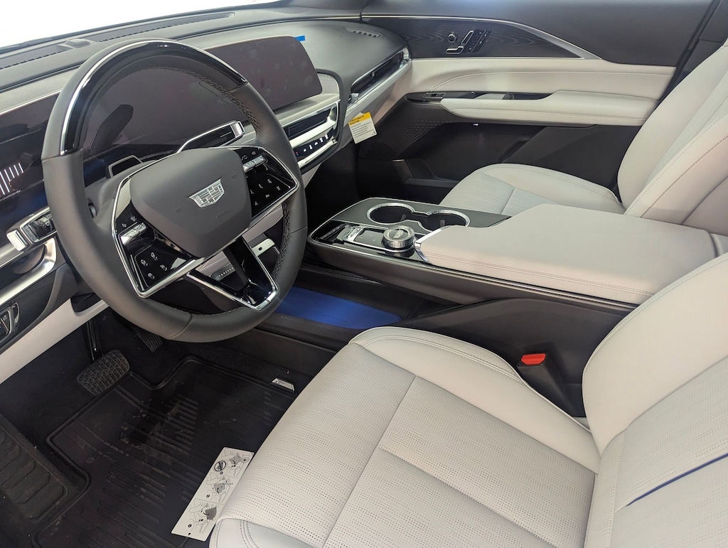 New 2026 CADILLAC LYRIQ Sport SUV