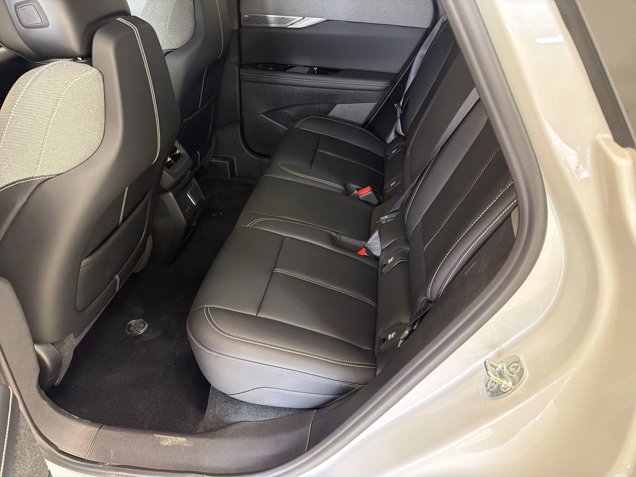2025 Cadillac OPTIQ Luxury 1 - Photo 14