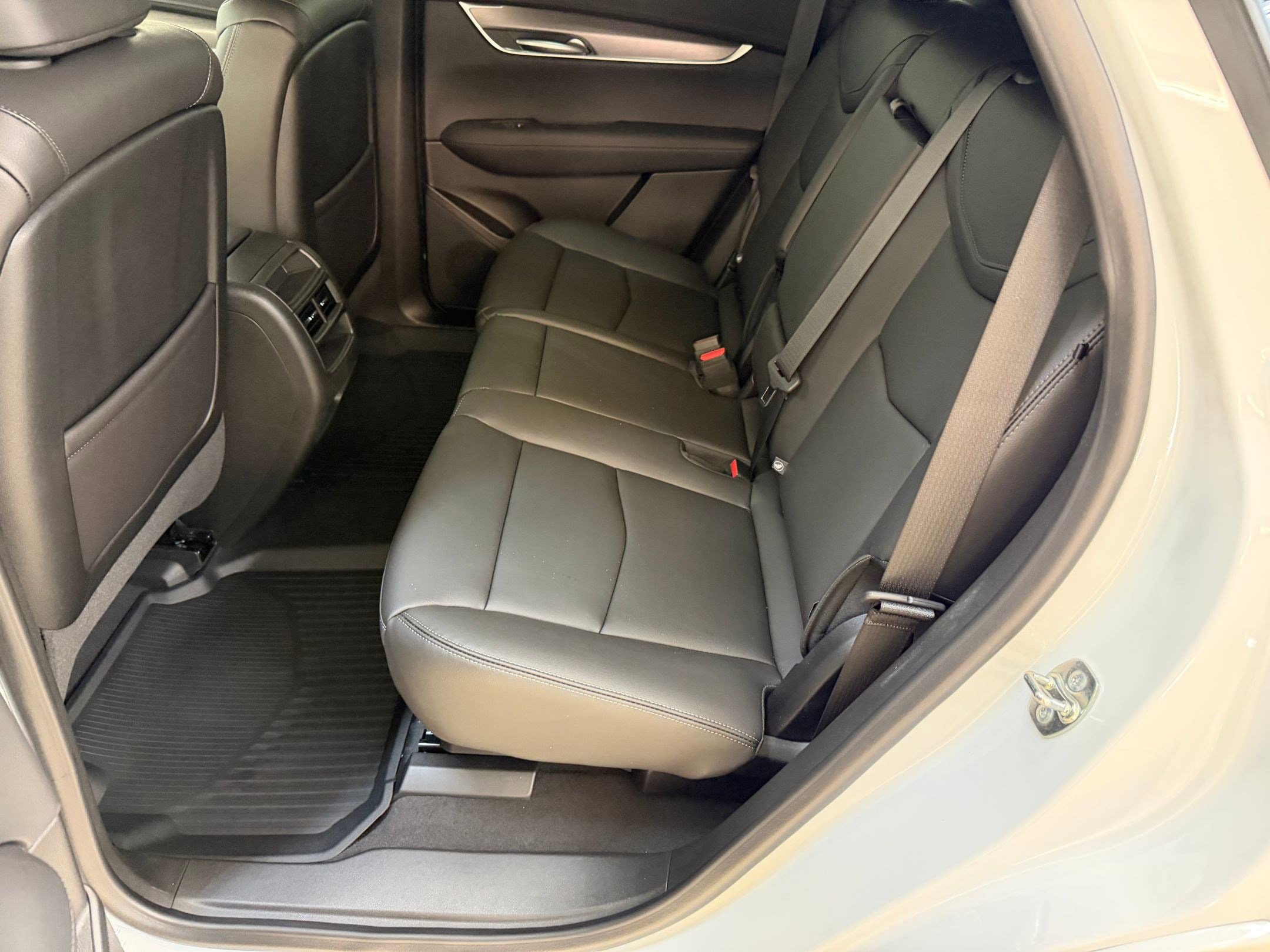 2026 Cadillac XT5 Luxury - Photo 14