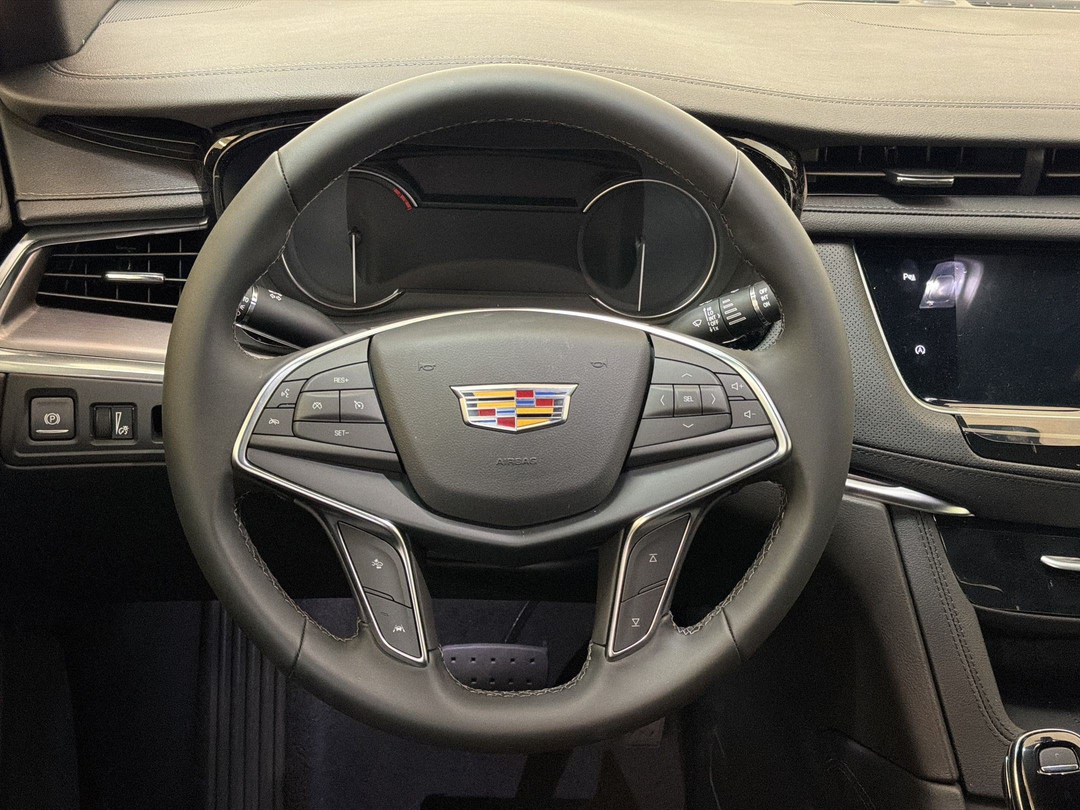 2026 Cadillac XT5 Luxury - Photo 11