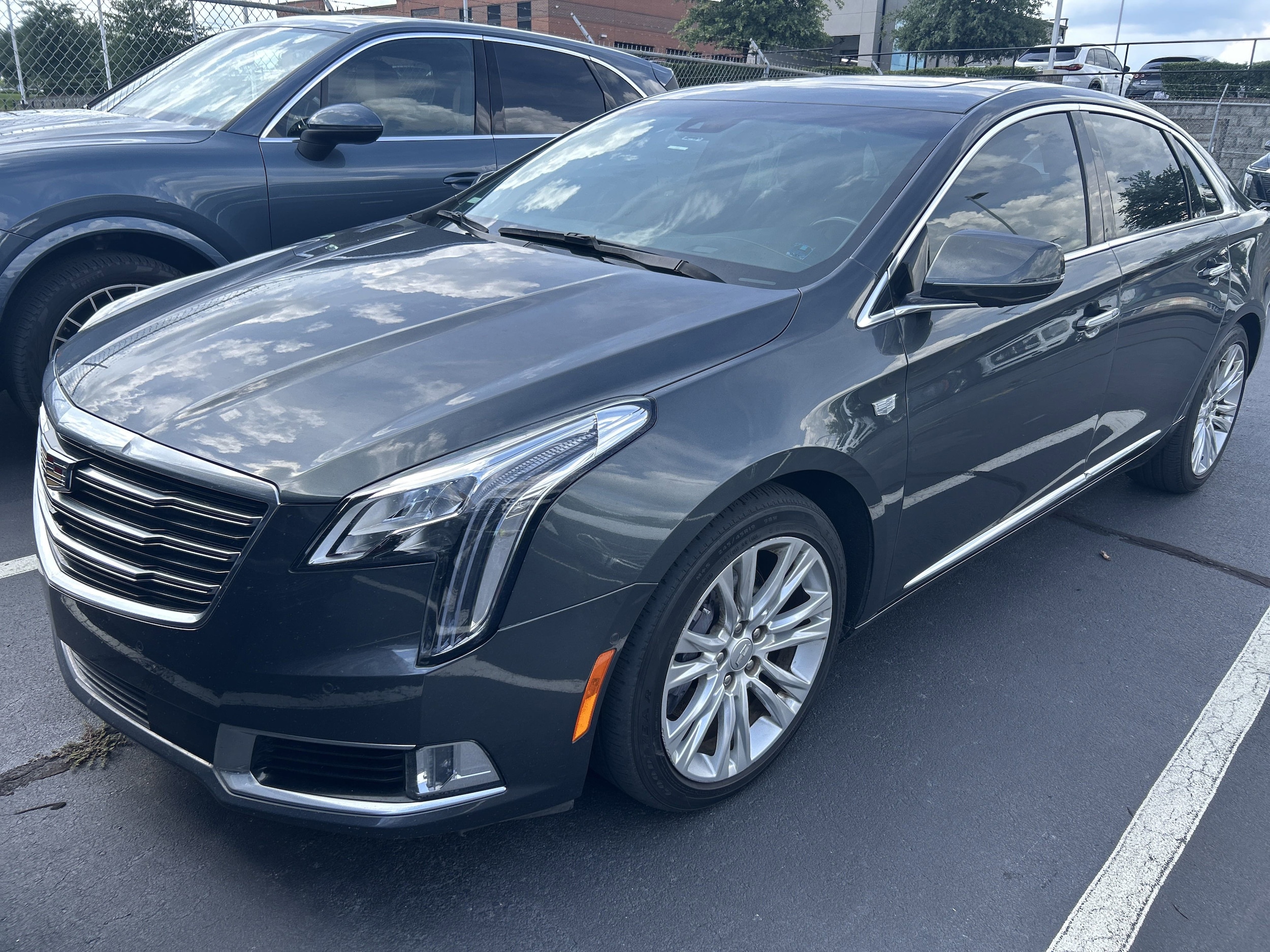 Used 2018 Cadillac XTS Luxury with VIN 2G61M5S31J9175557 for sale in Pineville, NC