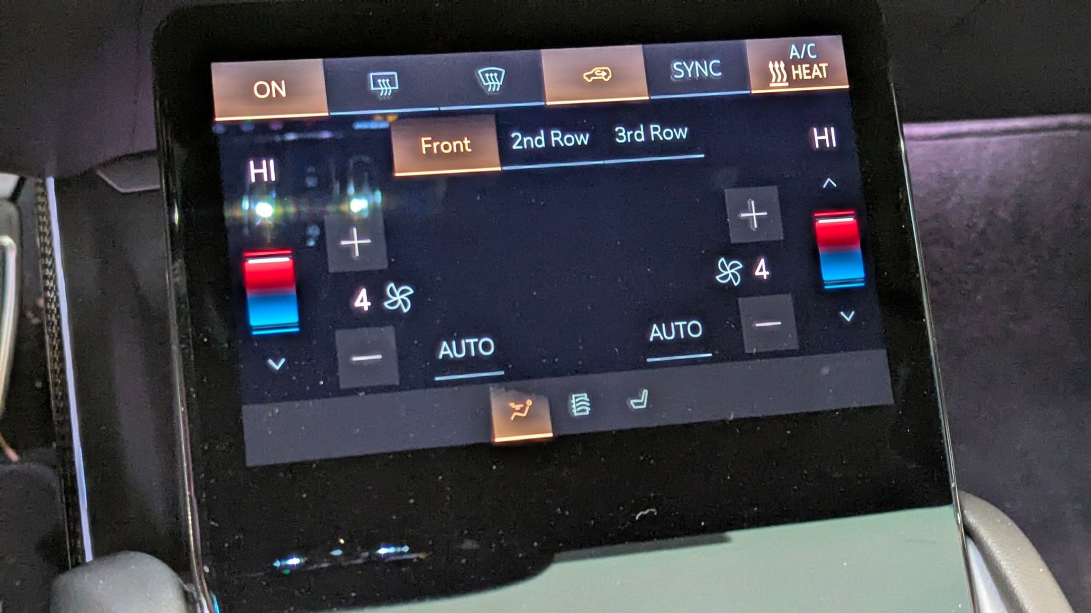 2026 Cadillac VISTIQ Sport - Photo 25