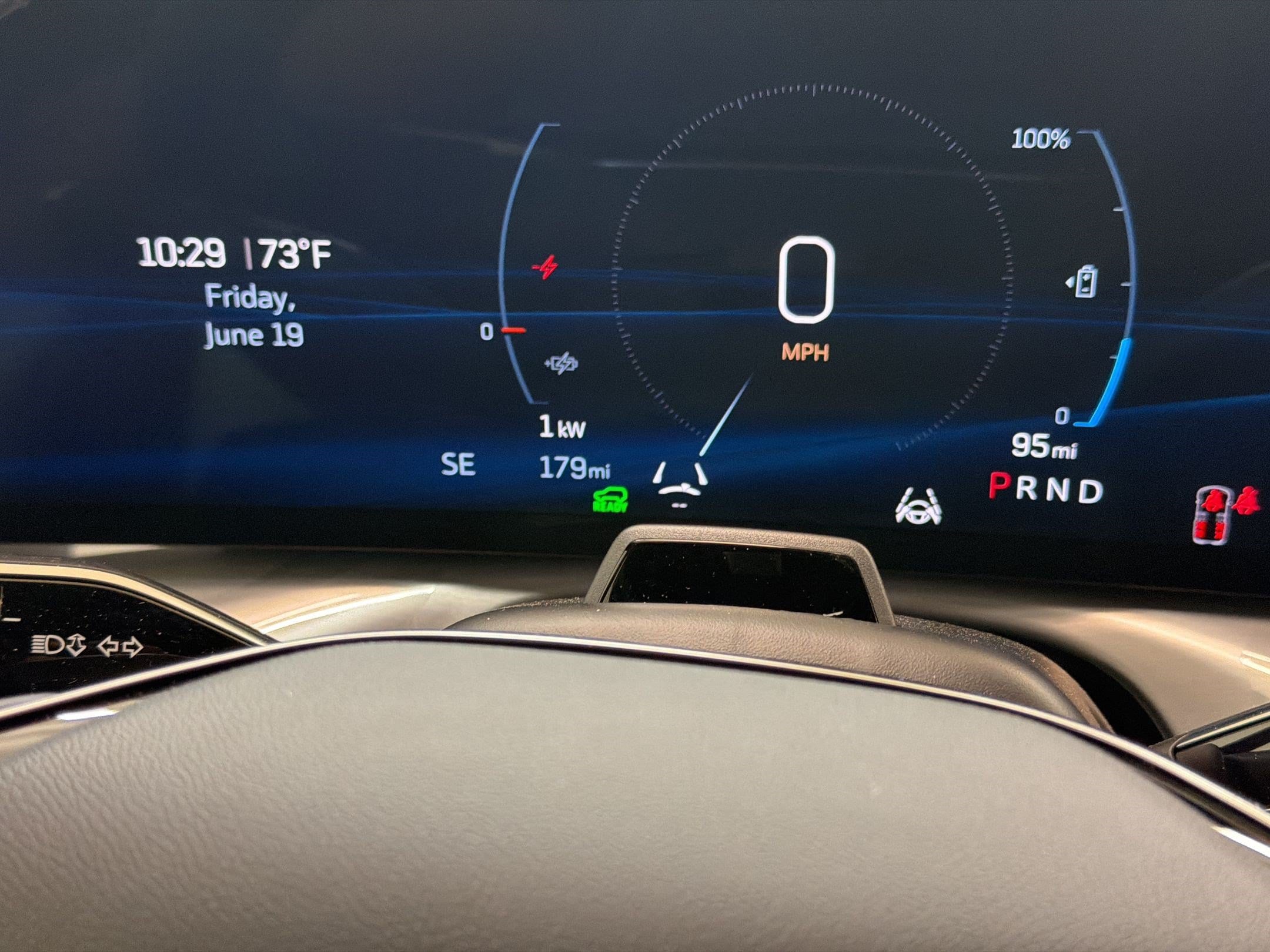 2026 Cadillac VISTIQ Luxury - Photo 17