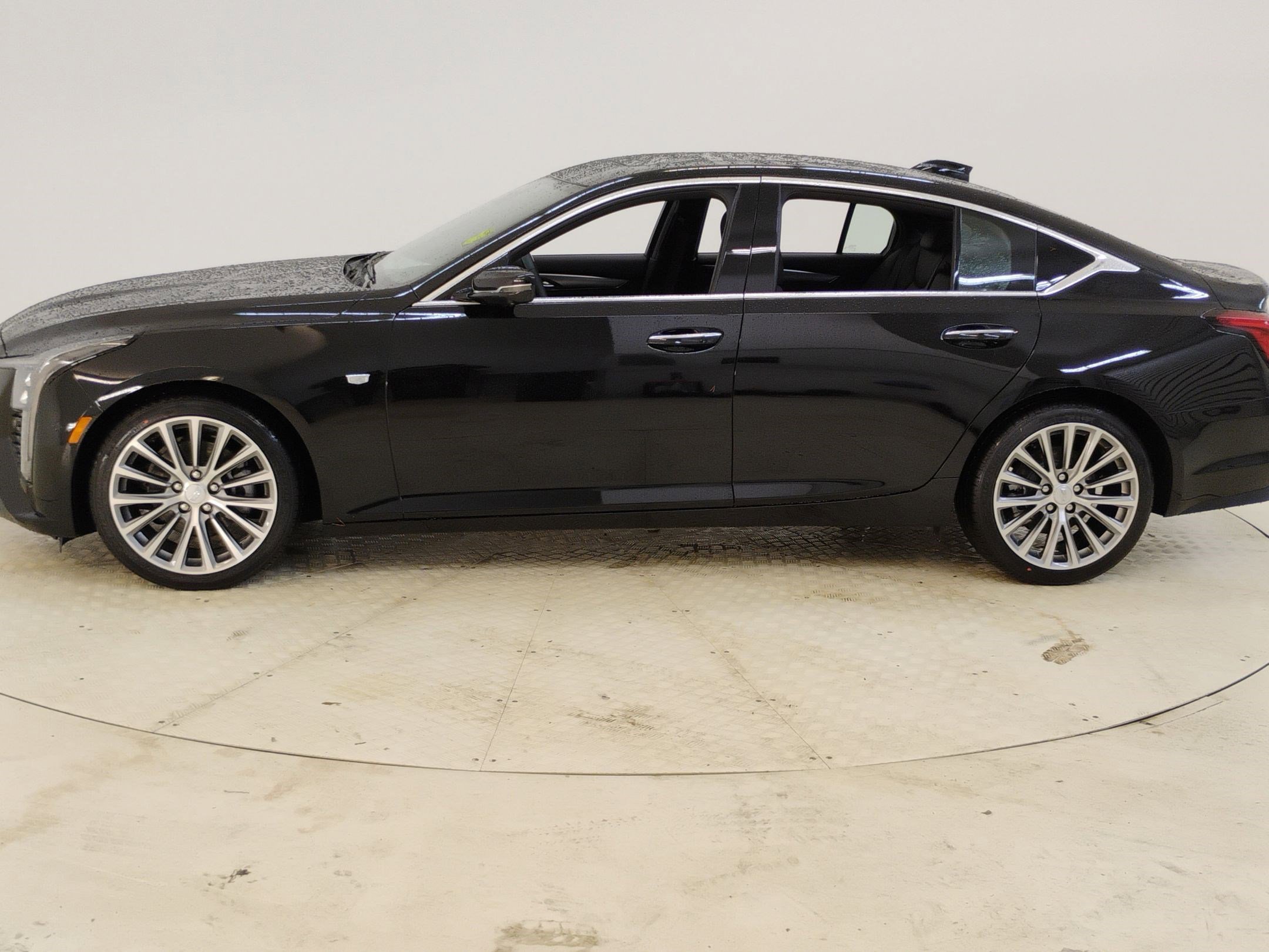 2025 Cadillac CT5 Premium Luxury photo 2