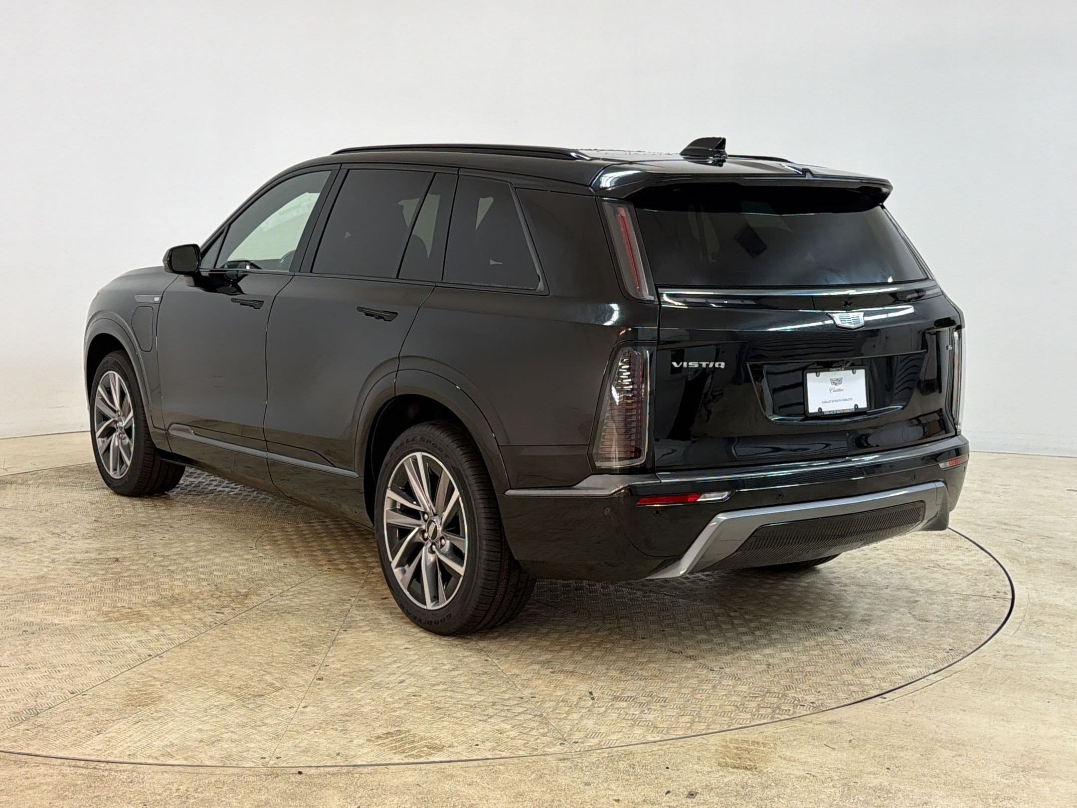 VISTIQ Sport SUV