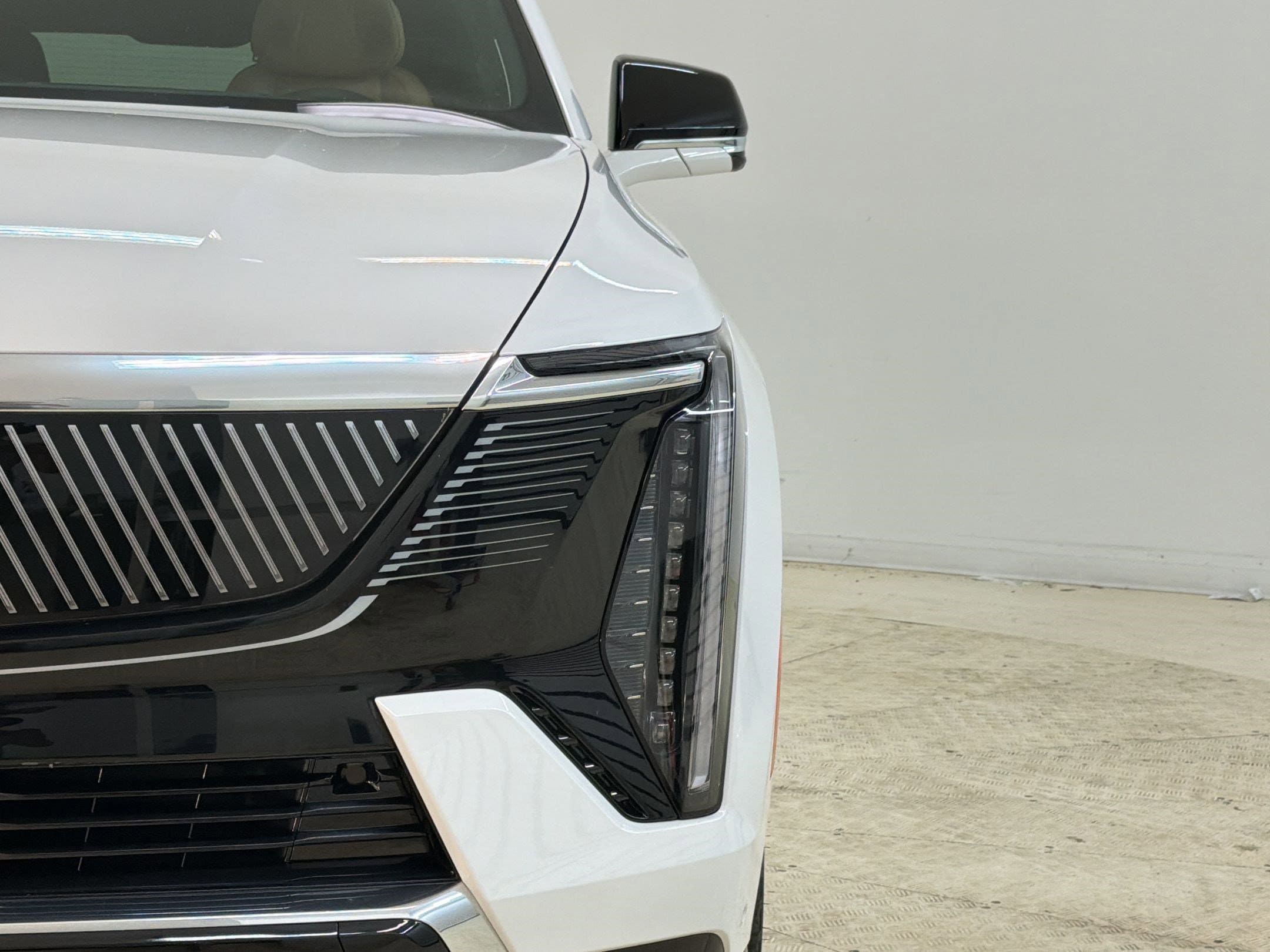 2025 Cadillac Escalade IQ Luxury 2 - Photo 11