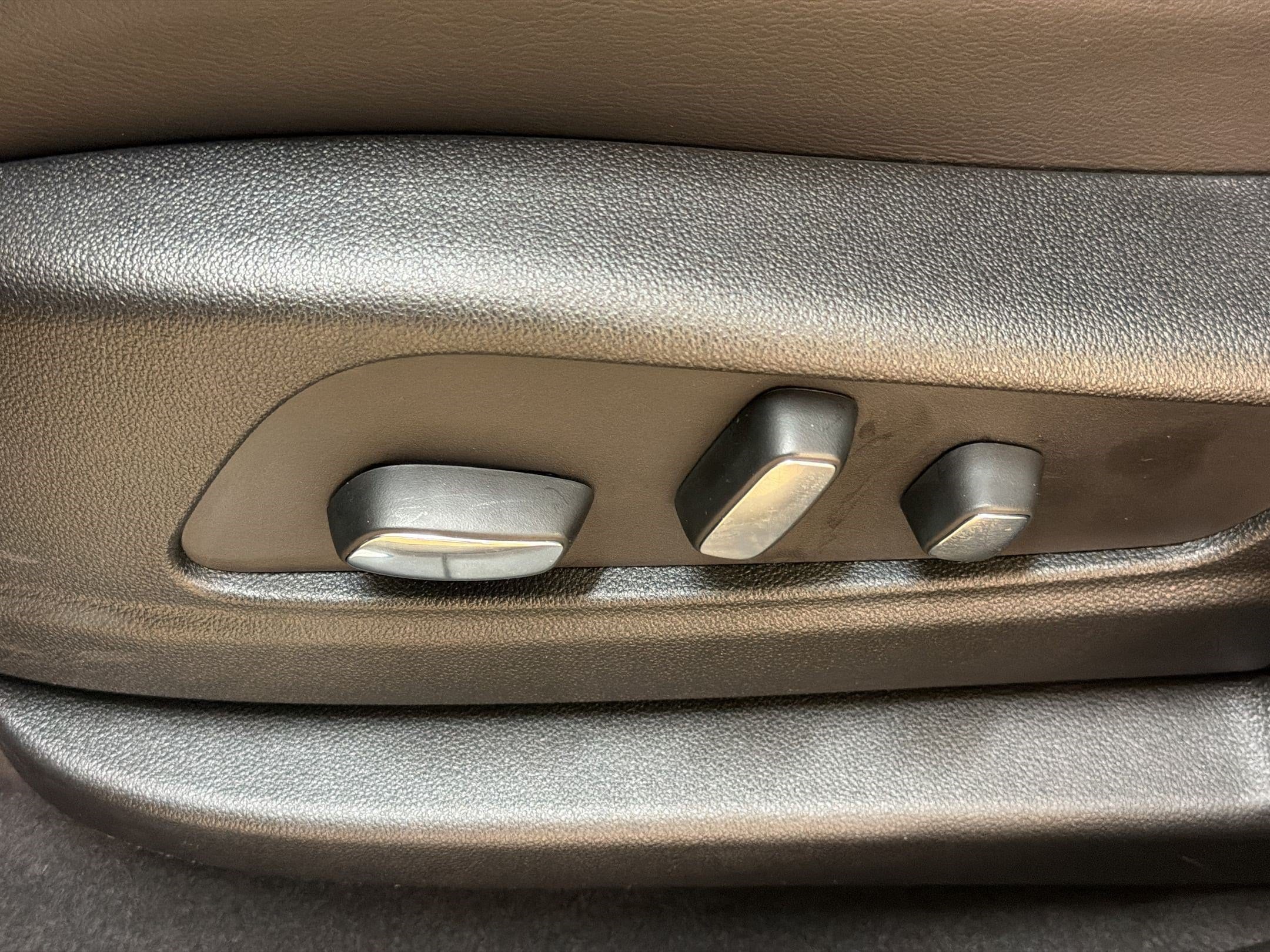 2026 Cadillac XT5 Premium Luxury - Photo 15