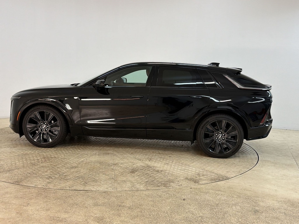 New 2027 CADILLAC LYRIQ Signature Sport SUV