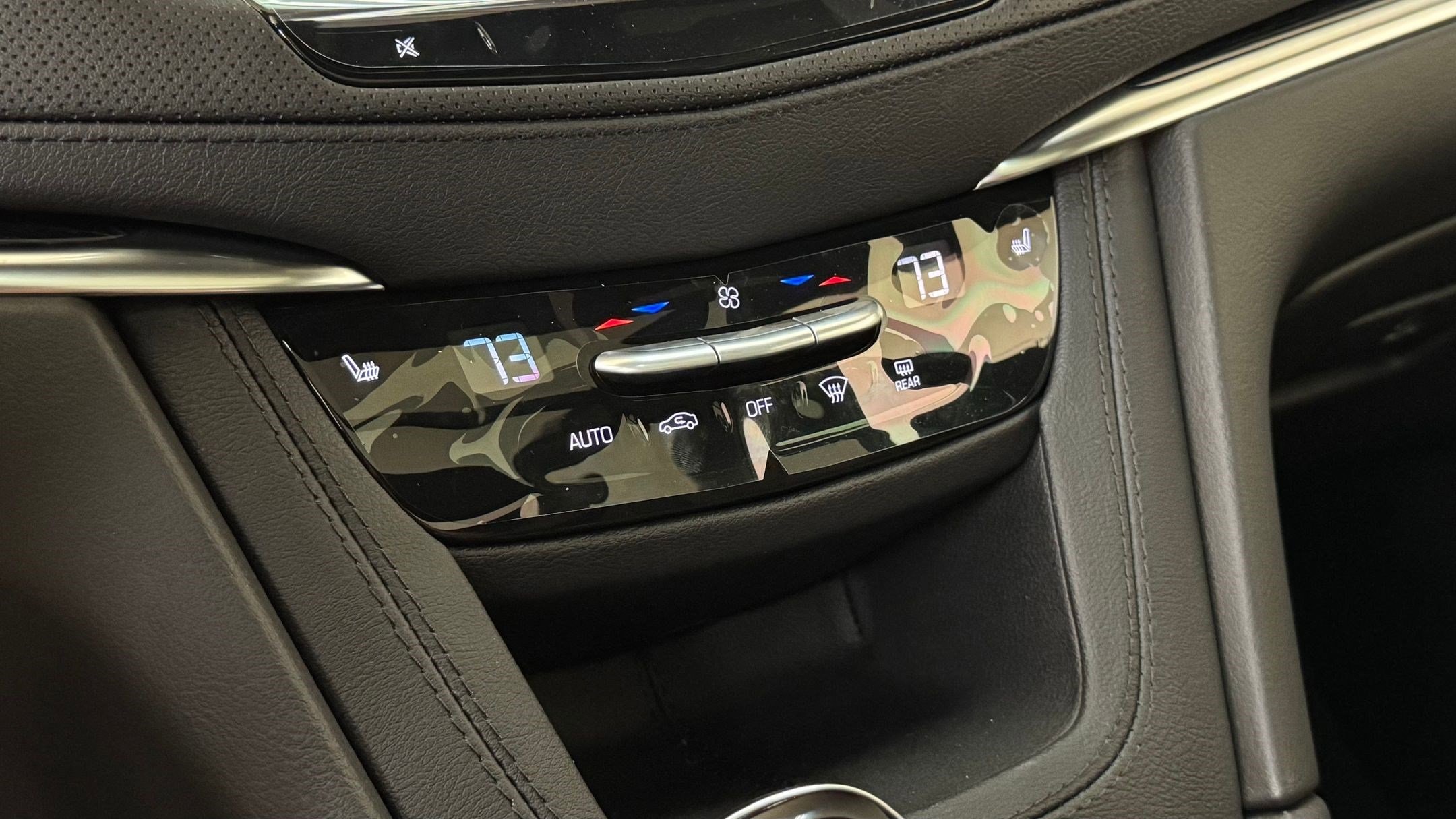 2025 Cadillac XT5 Premium Luxury - Photo 30