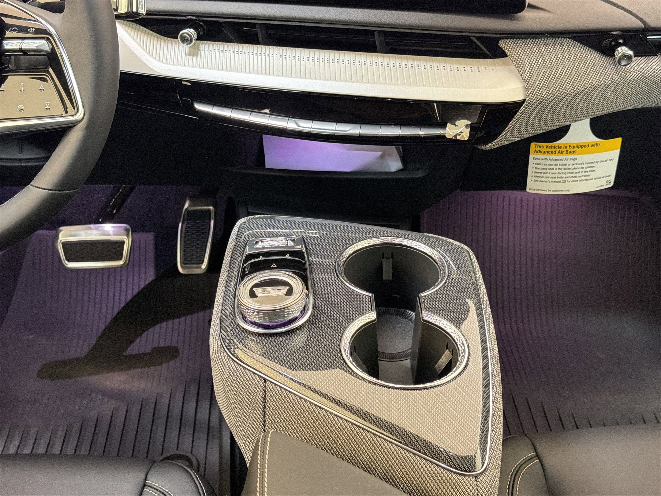 2026 Cadillac OPTIQ Sport - Photo 23