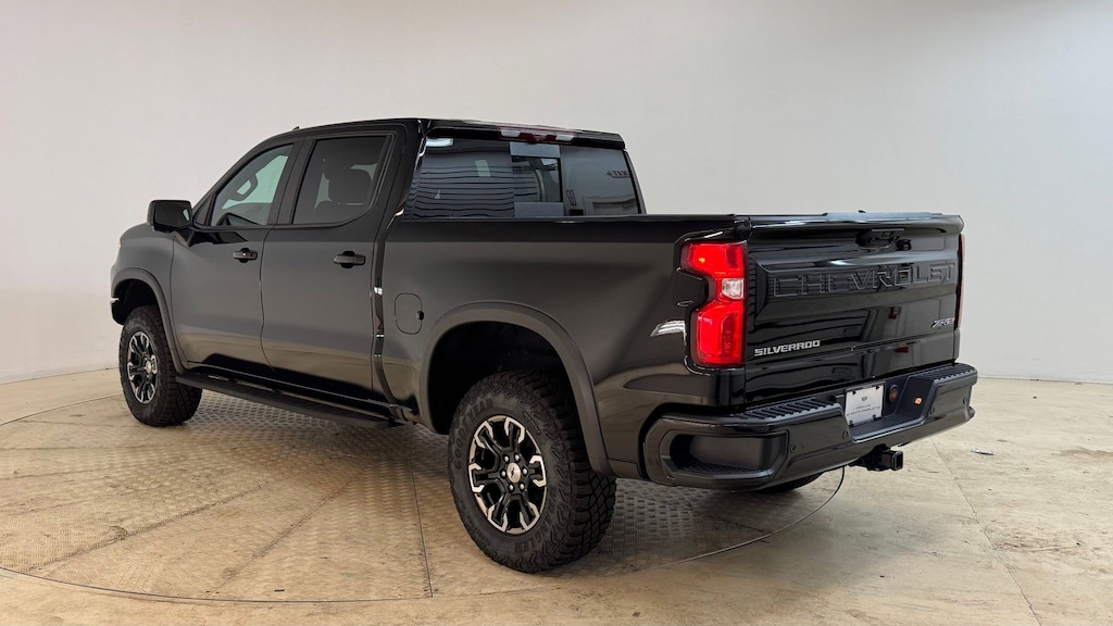 Used 2025 Chevrolet Silverado 1500 ZR2 Truck