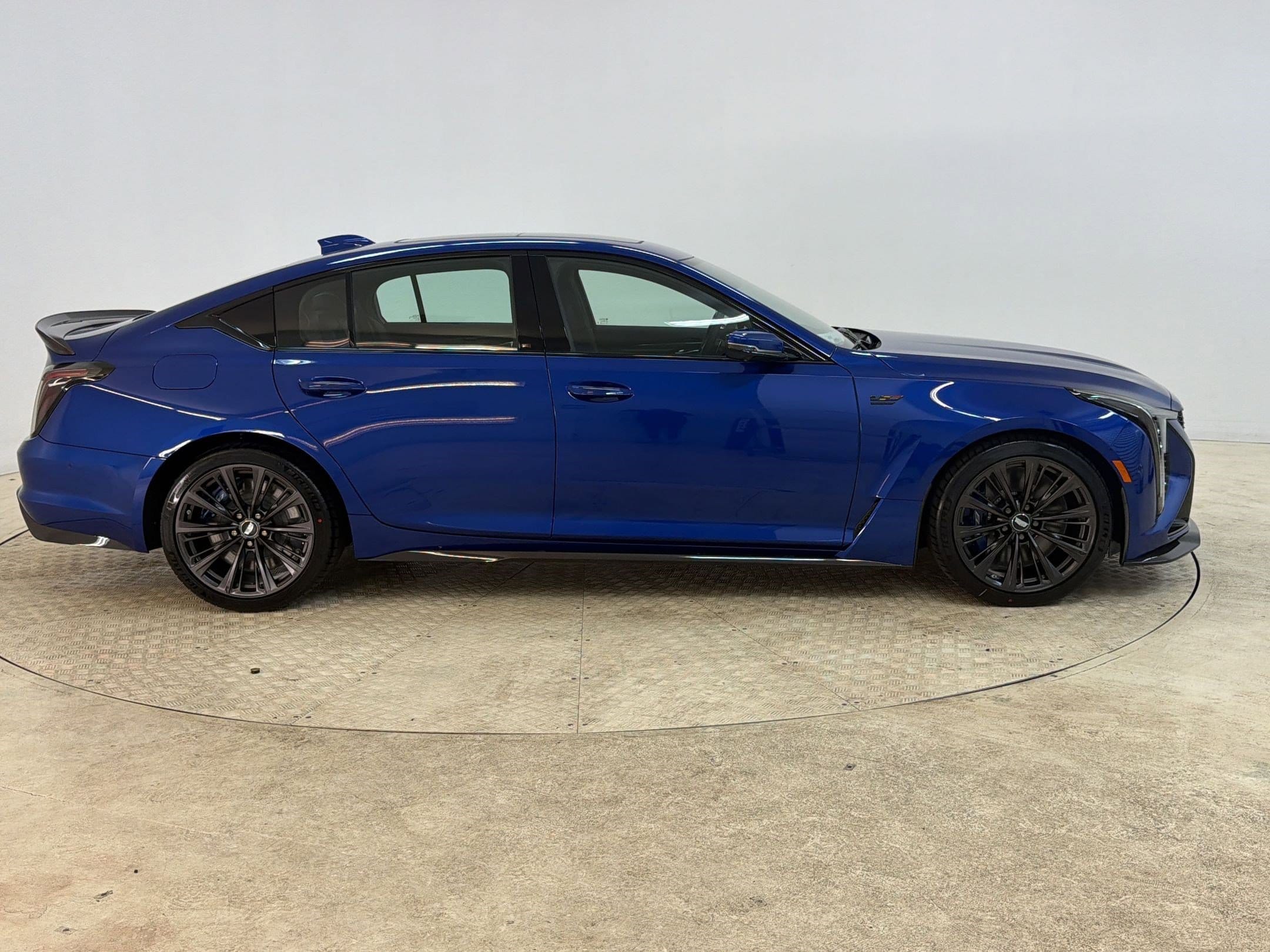 CT5-V V-Series Blackwing Sedan