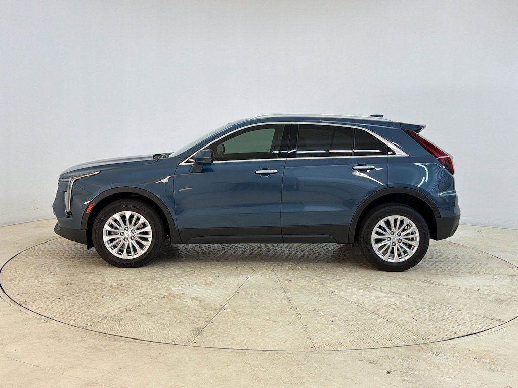 Used 2024 CADILLAC XT4 Luxury SUV