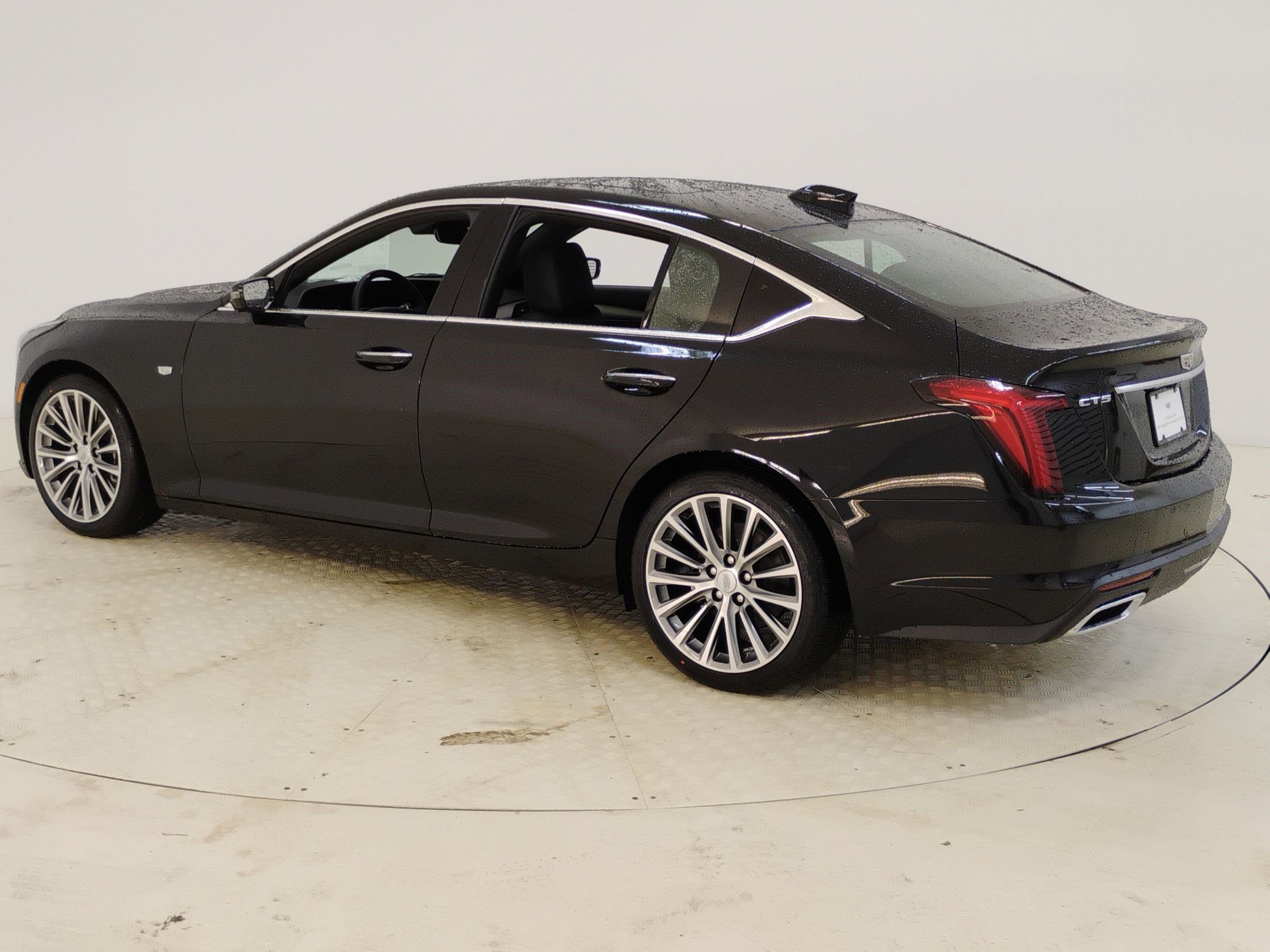 2025 Cadillac CT5 Premium Luxury photo 3