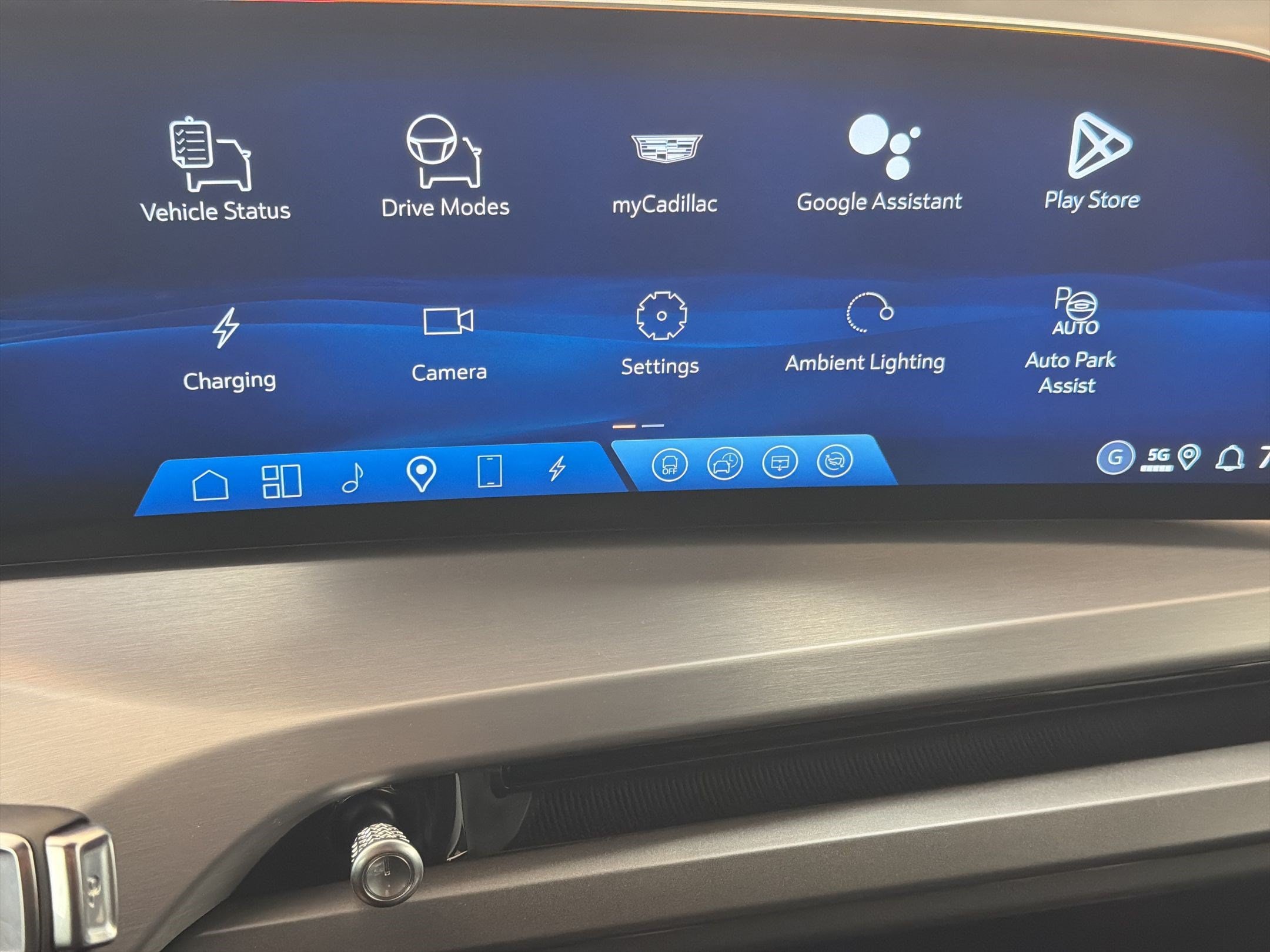 2026 Cadillac VISTIQ Luxury - Photo 20