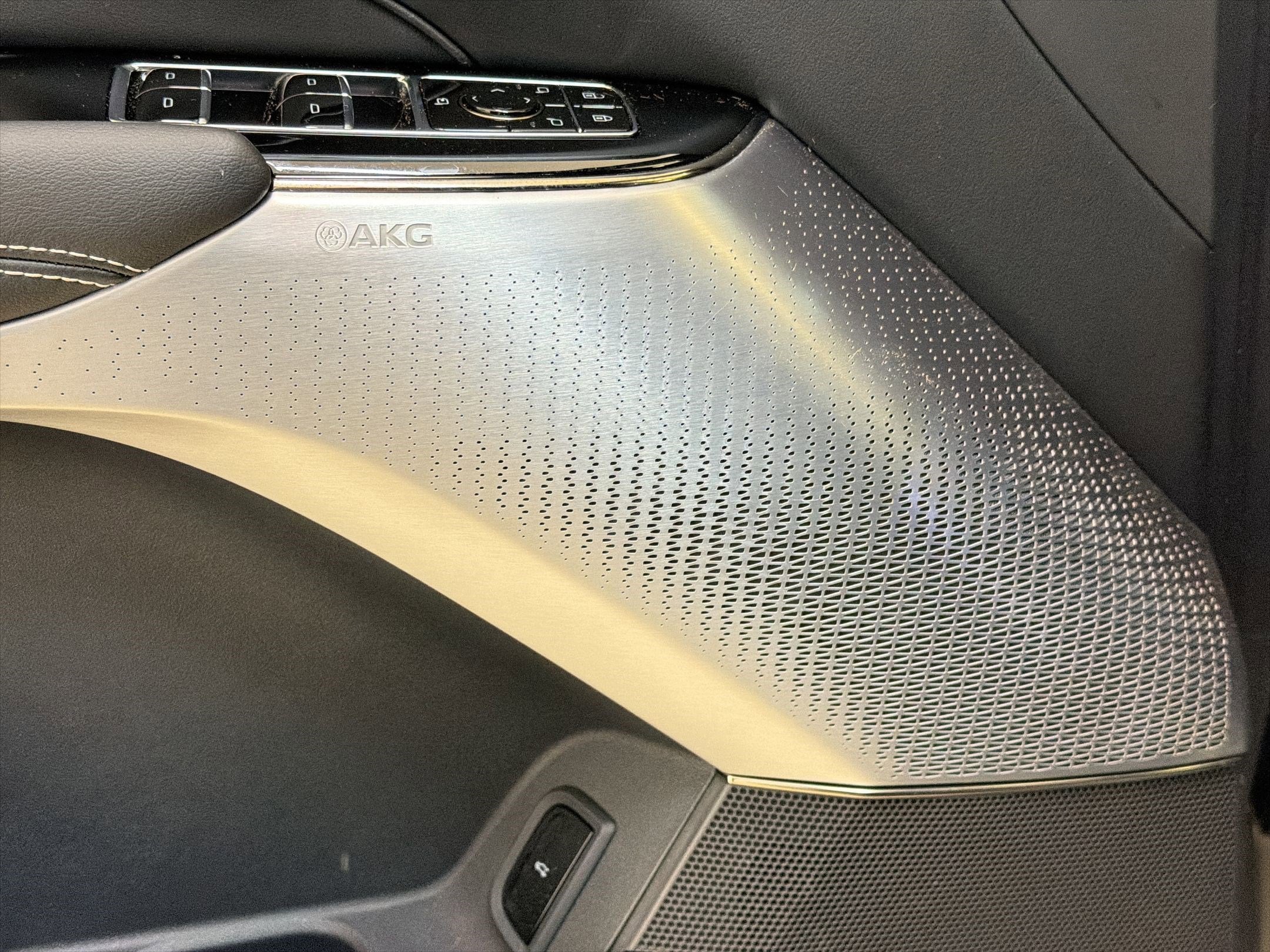 2025 Cadillac LYRIQ Sport 2 - Photo 19