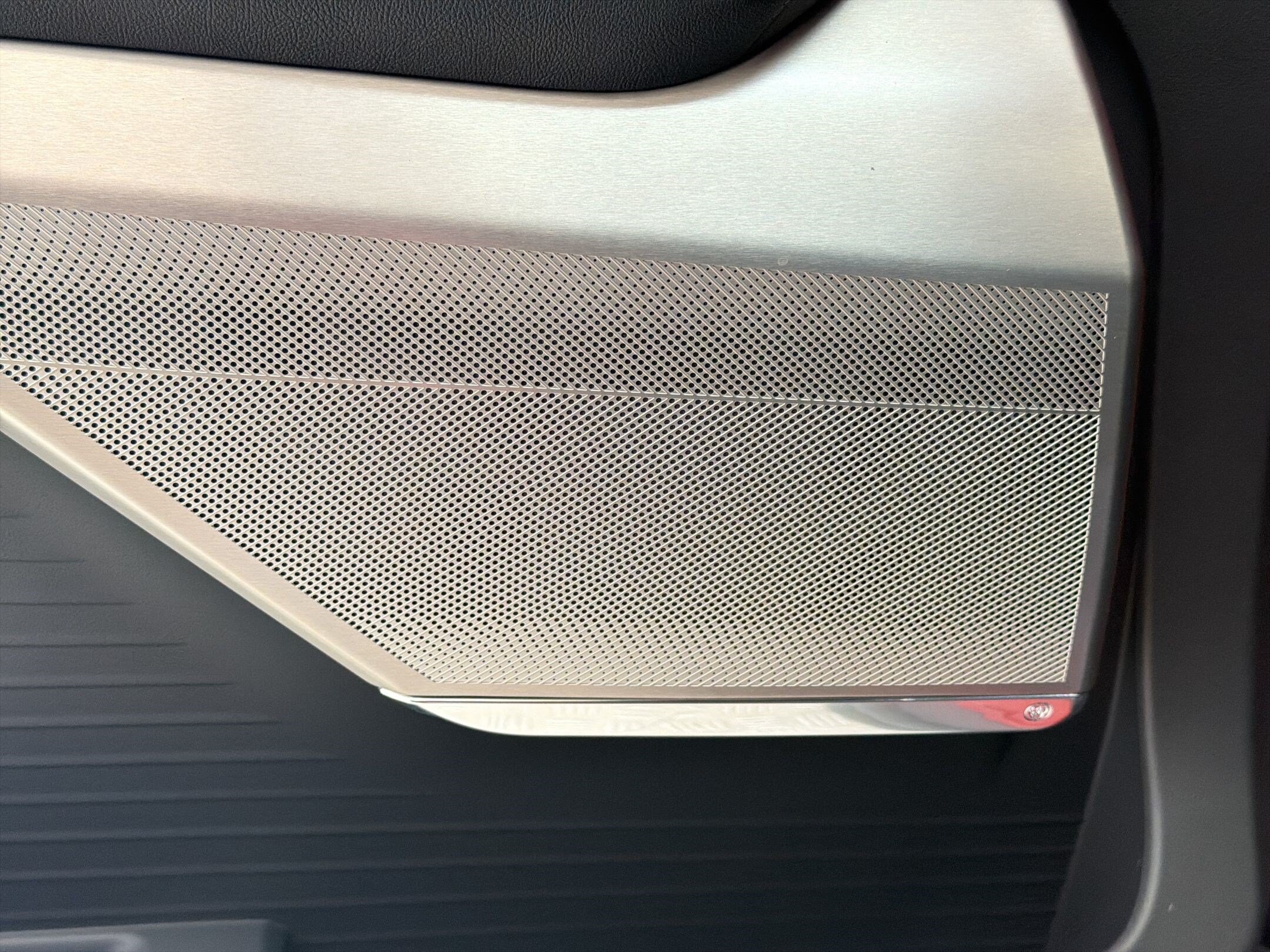 2026 Cadillac VISTIQ Luxury - Photo 19