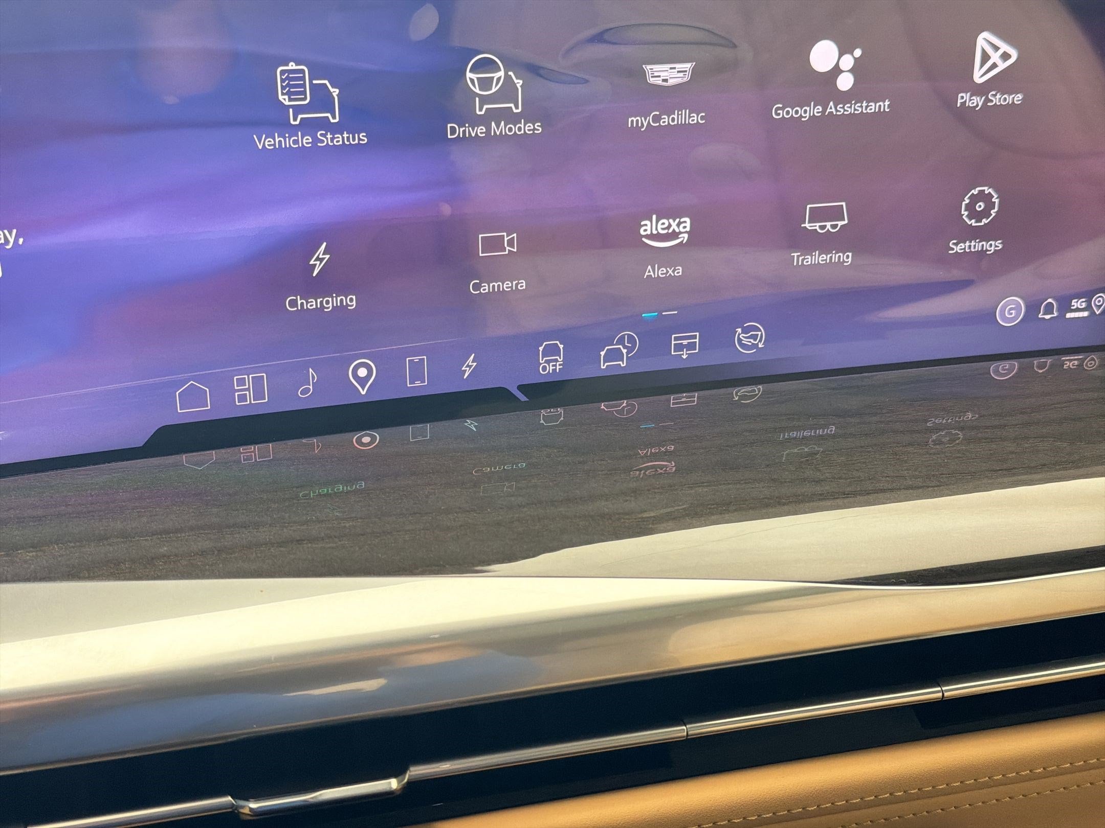 2025 Cadillac Escalade IQ Luxury 2 - Photo 21