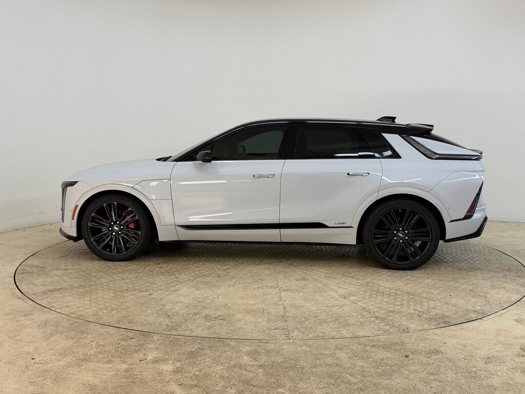 New 2026 CADILLAC LYRIQ V-Series Premium SUV