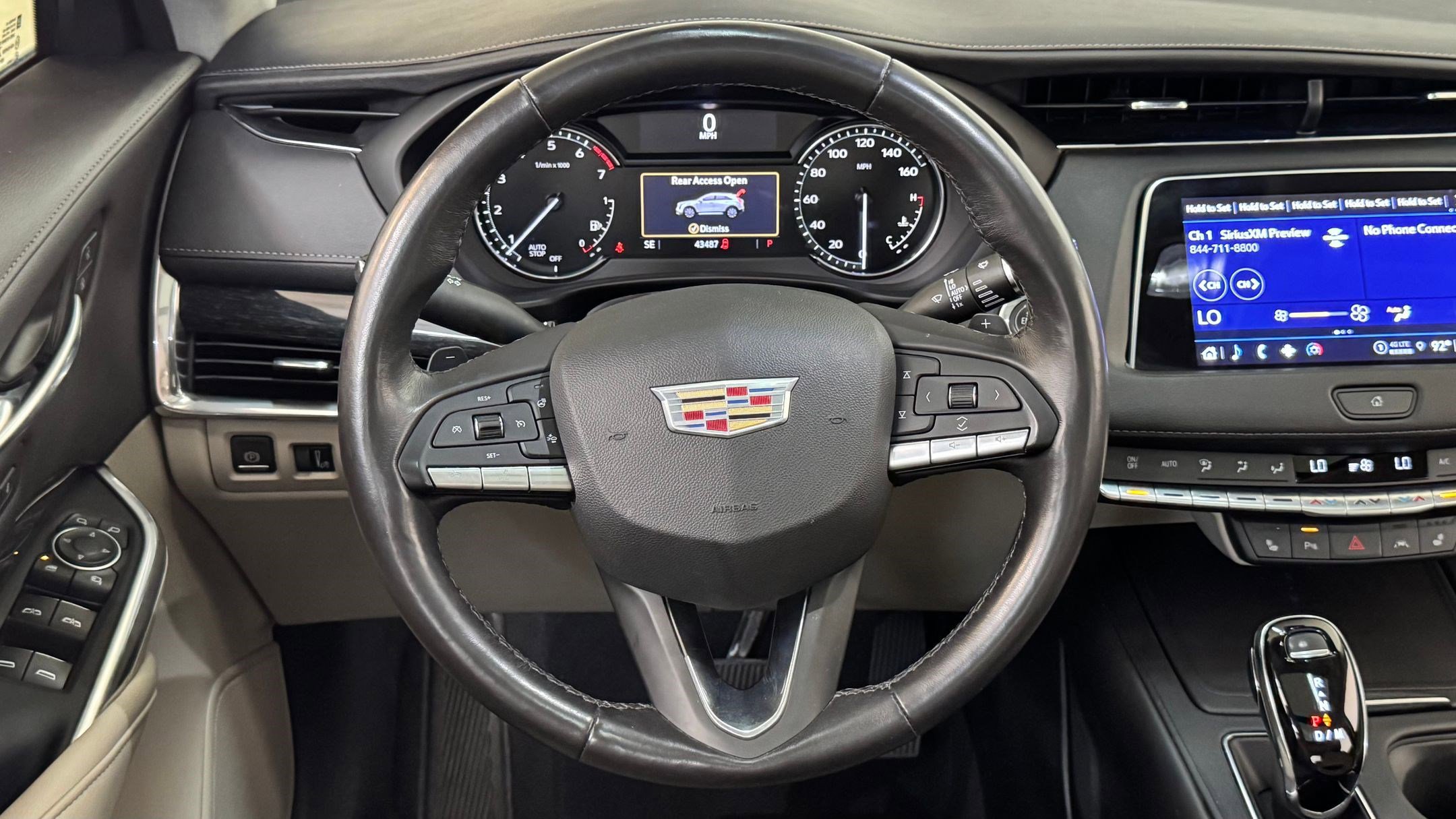 2023 Cadillac XT4 Premium Luxury photo 3