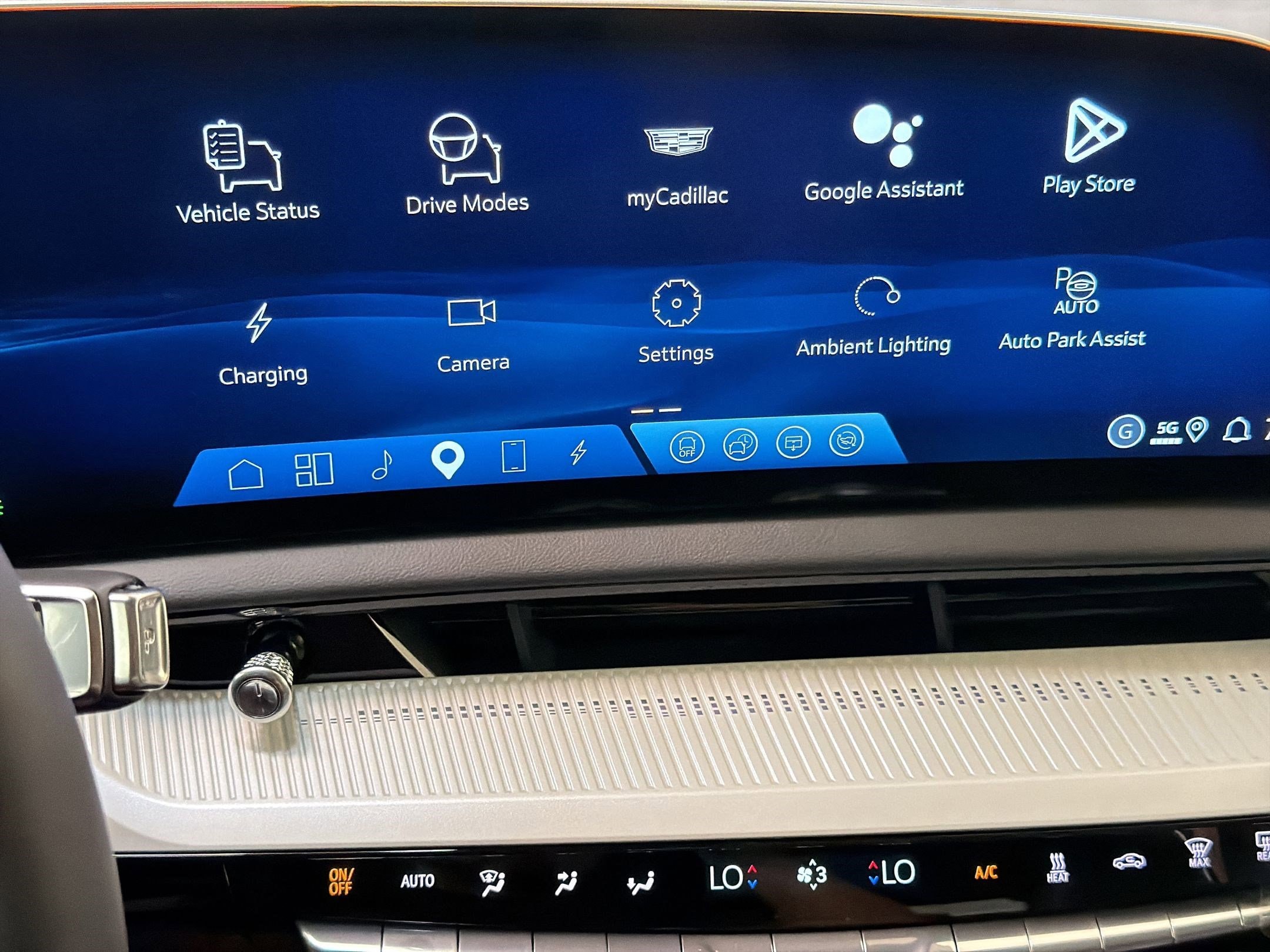 2026 Cadillac OPTIQ Sport - Photo 20
